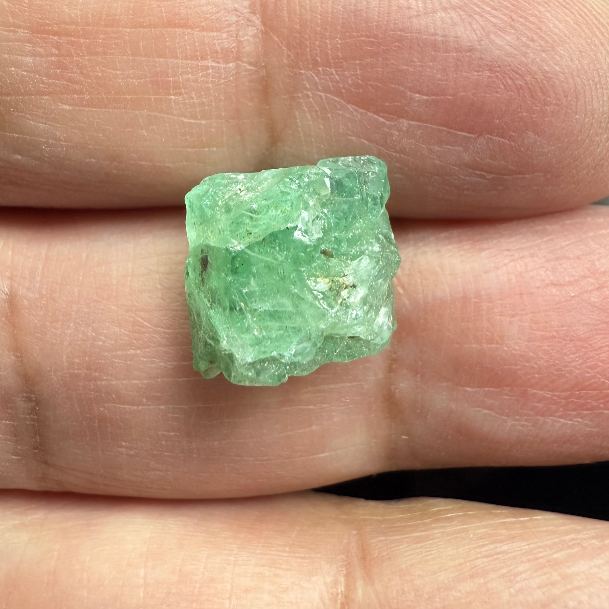 Emerald Crystal, 8.05ct, Tanzania, Untreated Unheated, specimen grade