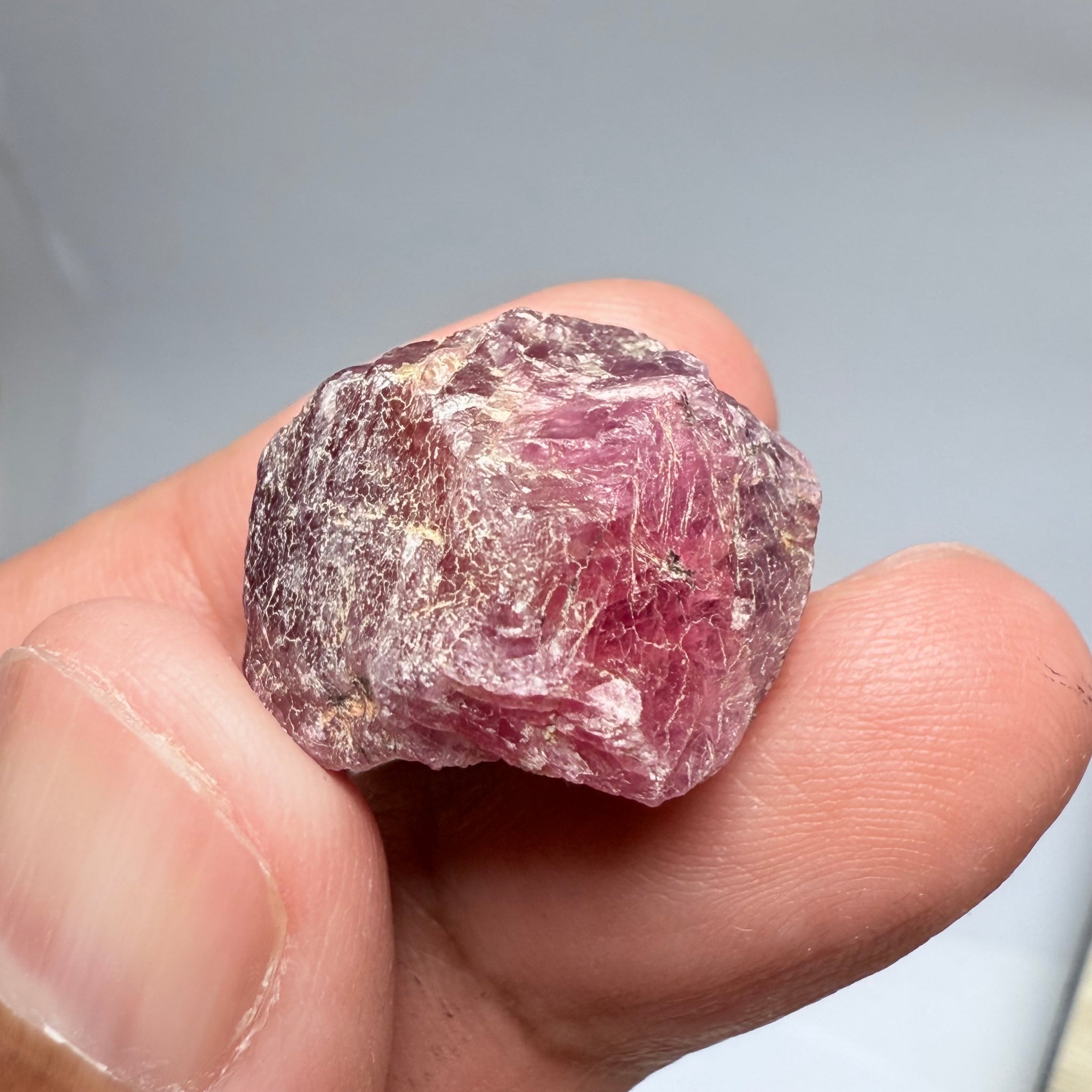 Ruby/Sapphire Crystal, Untreated Unheated, Tanzania, a dab of oil will remove the white dryness on the skin, Translucent, 63.88ct