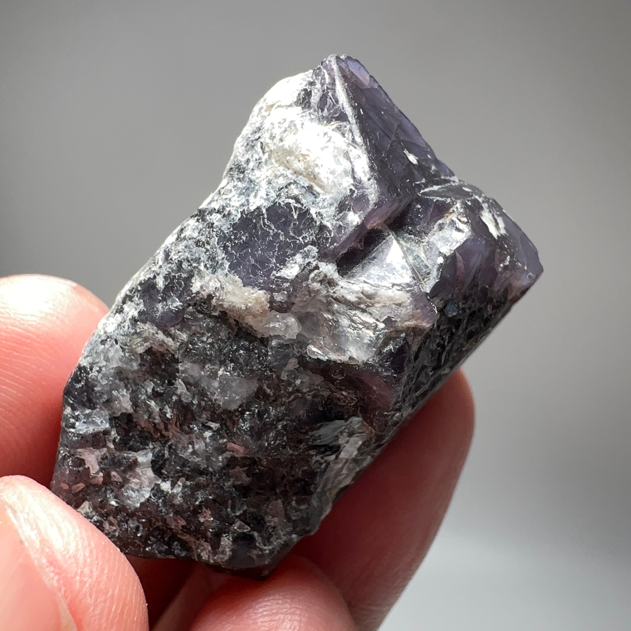 Mahenge Spinel Crystal, 157.66ct, Tanzania. Untreated Unheated