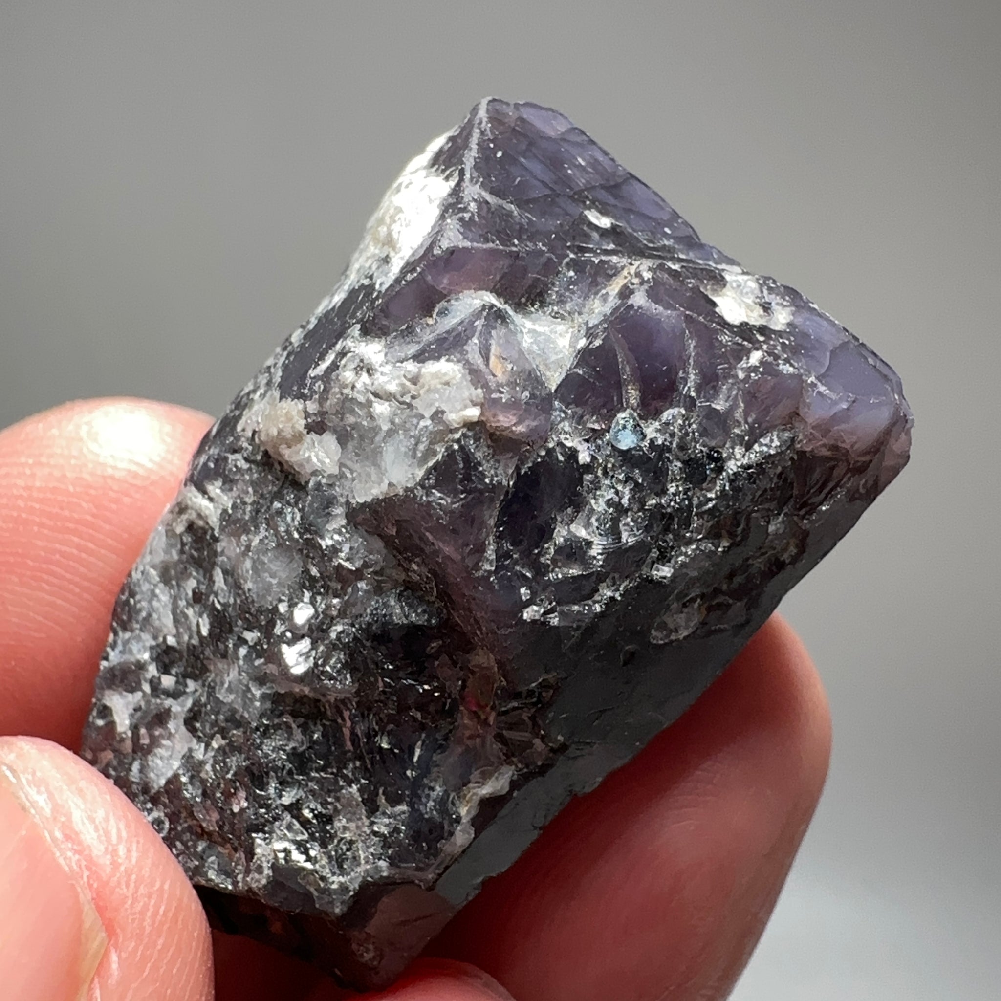 Mahenge Spinel Crystal, 157.66ct, Tanzania. Untreated Unheated