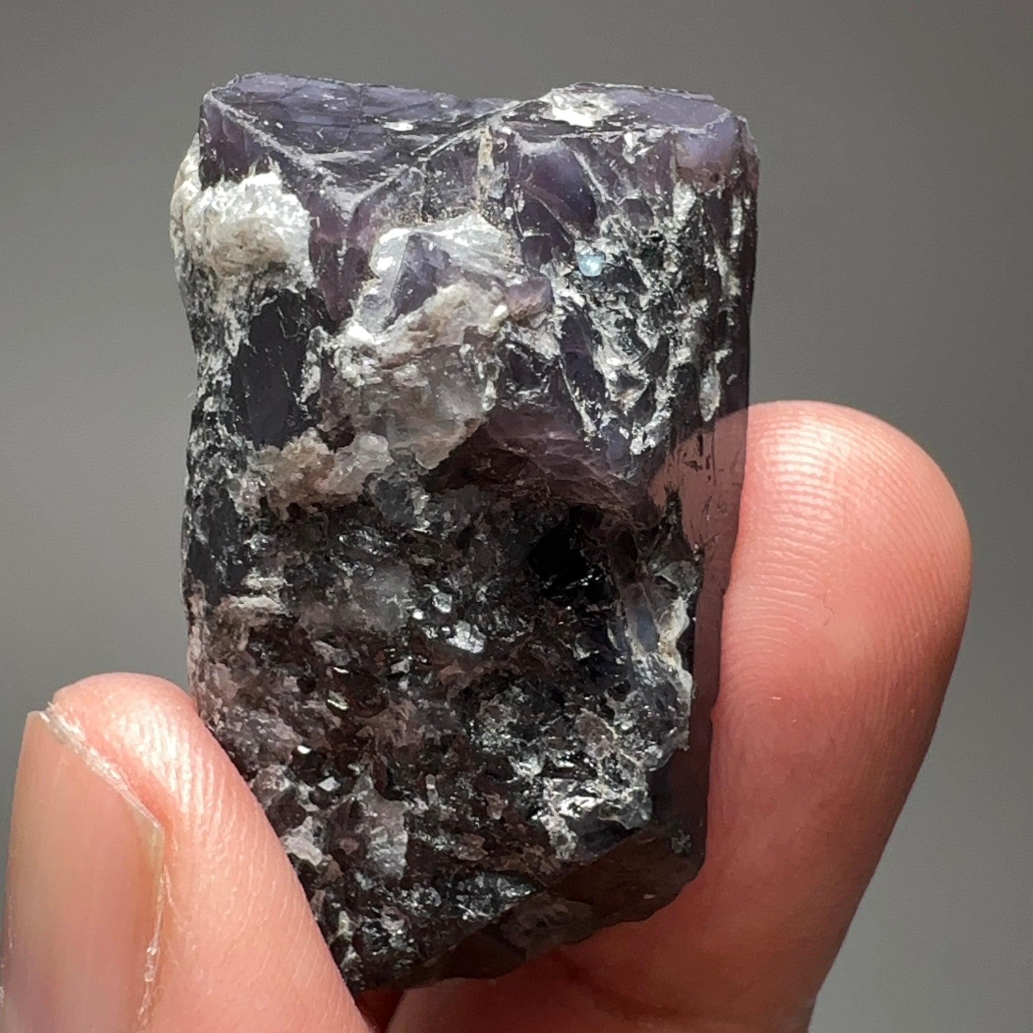 Mahenge Spinel Crystal, 157.66ct, Tanzania. Untreated Unheated