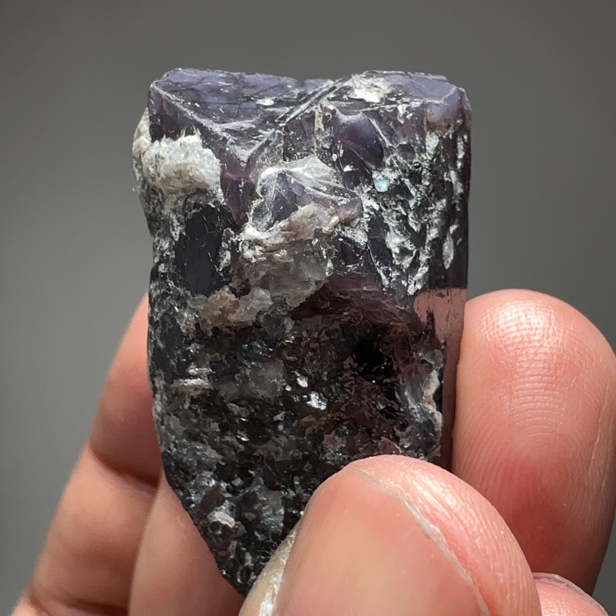Mahenge Spinel Crystal, 157.66ct, Tanzania. Untreated Unheated