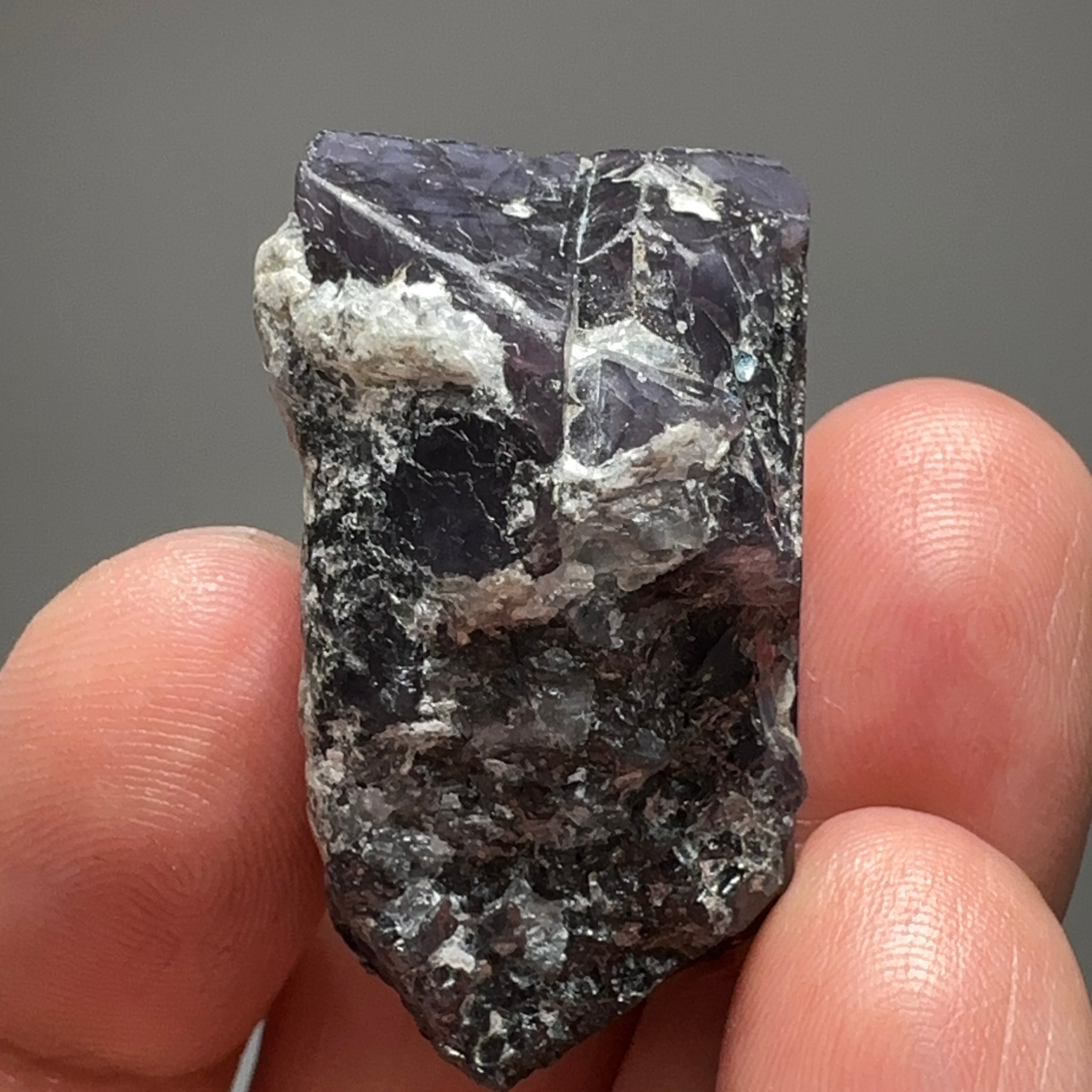 Mahenge Spinel Crystal, 157.66ct, Tanzania. Untreated Unheated