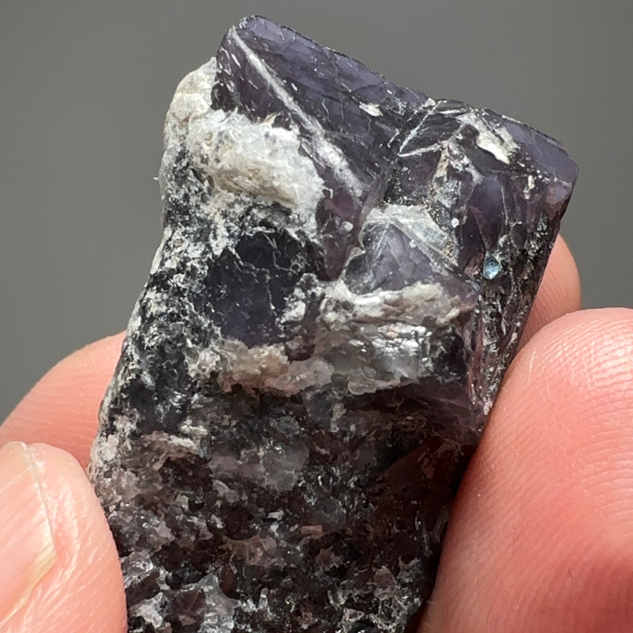 Mahenge Spinel Crystal, 157.66ct, Tanzania. Untreated Unheated