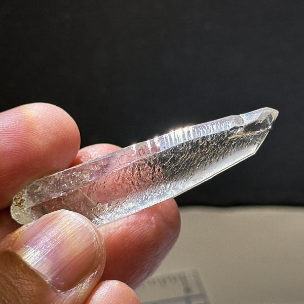 Mondo Quartz Crystal, 10gm, Tanzania