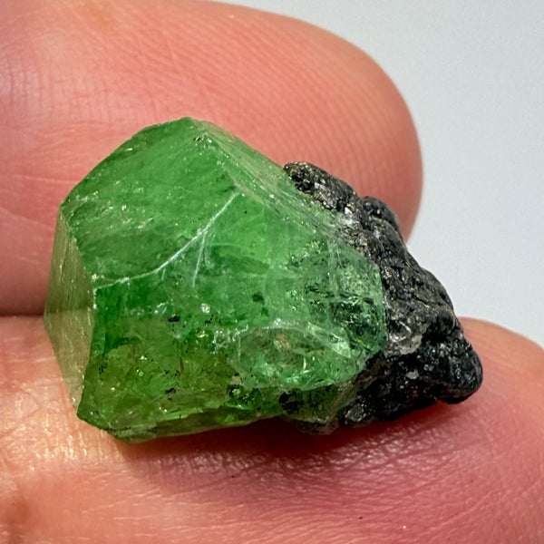 Tsavorite Garnet Crystal on matrix, 18.36ct, Merelani, Tanzania, Untreated Unheated