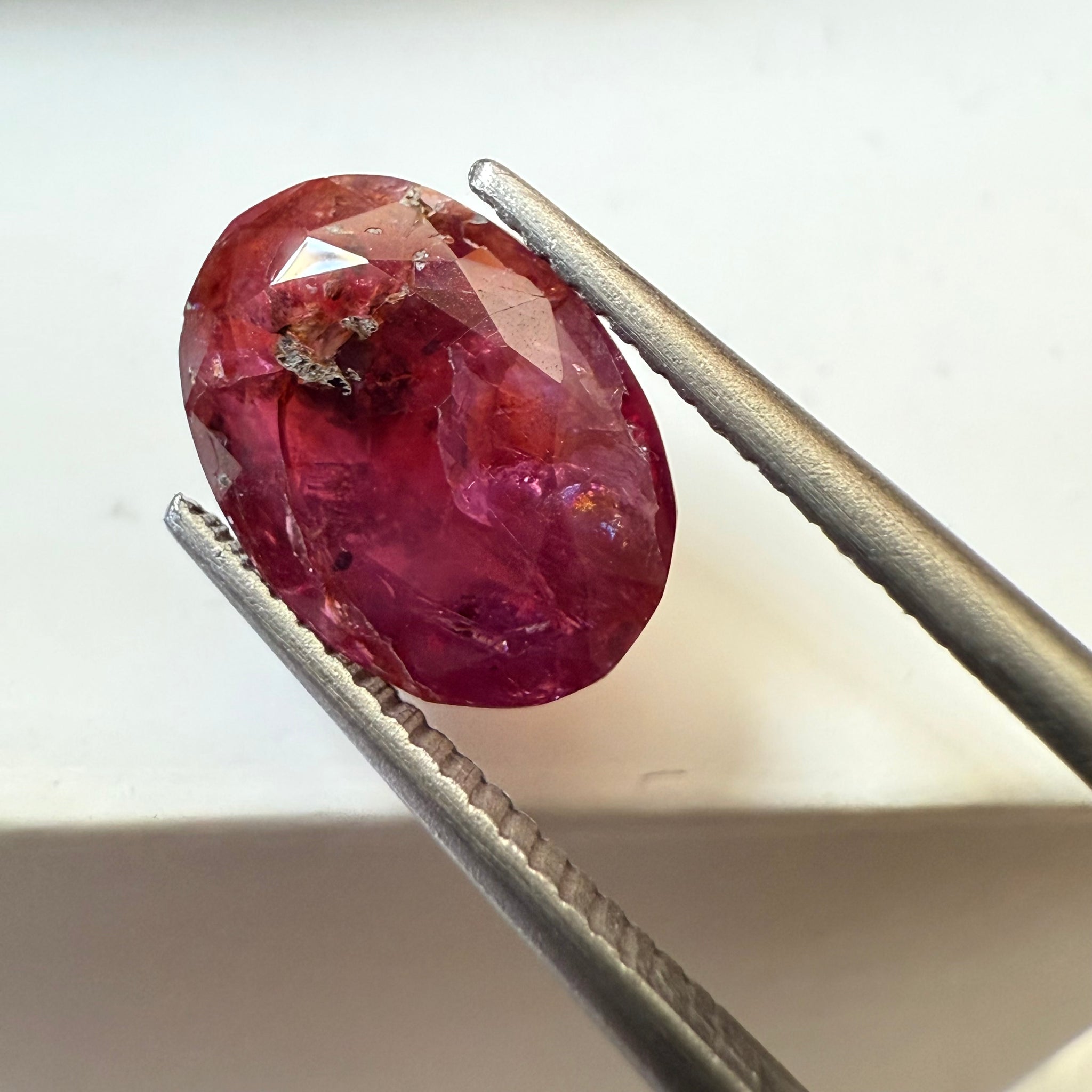Sapphire 2.38ct, Winza, Tanzania, Untreated Unheated. Native cut, see pictures