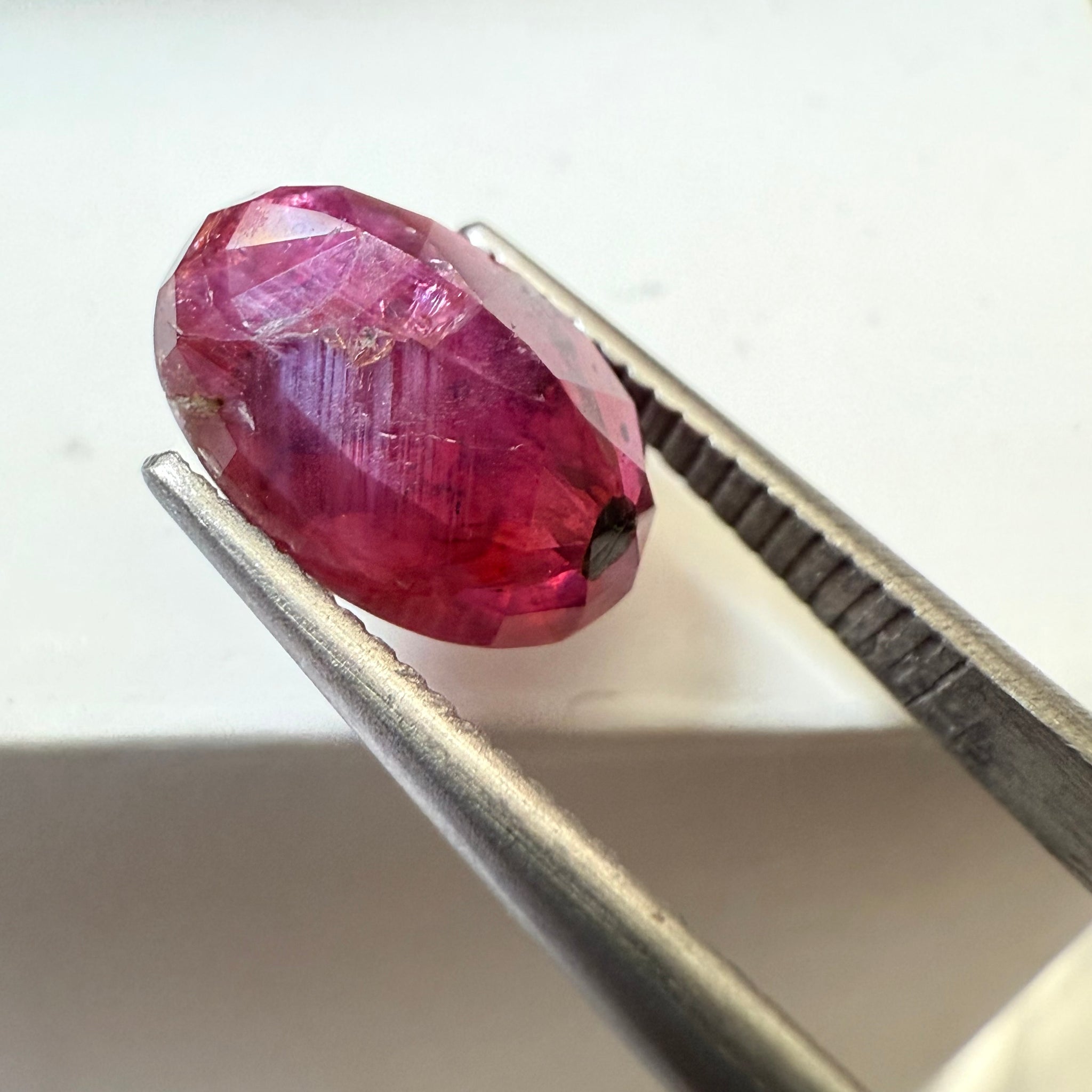 Sapphire 2.38ct, Winza, Tanzania, Untreated Unheated. Native cut, see pictures