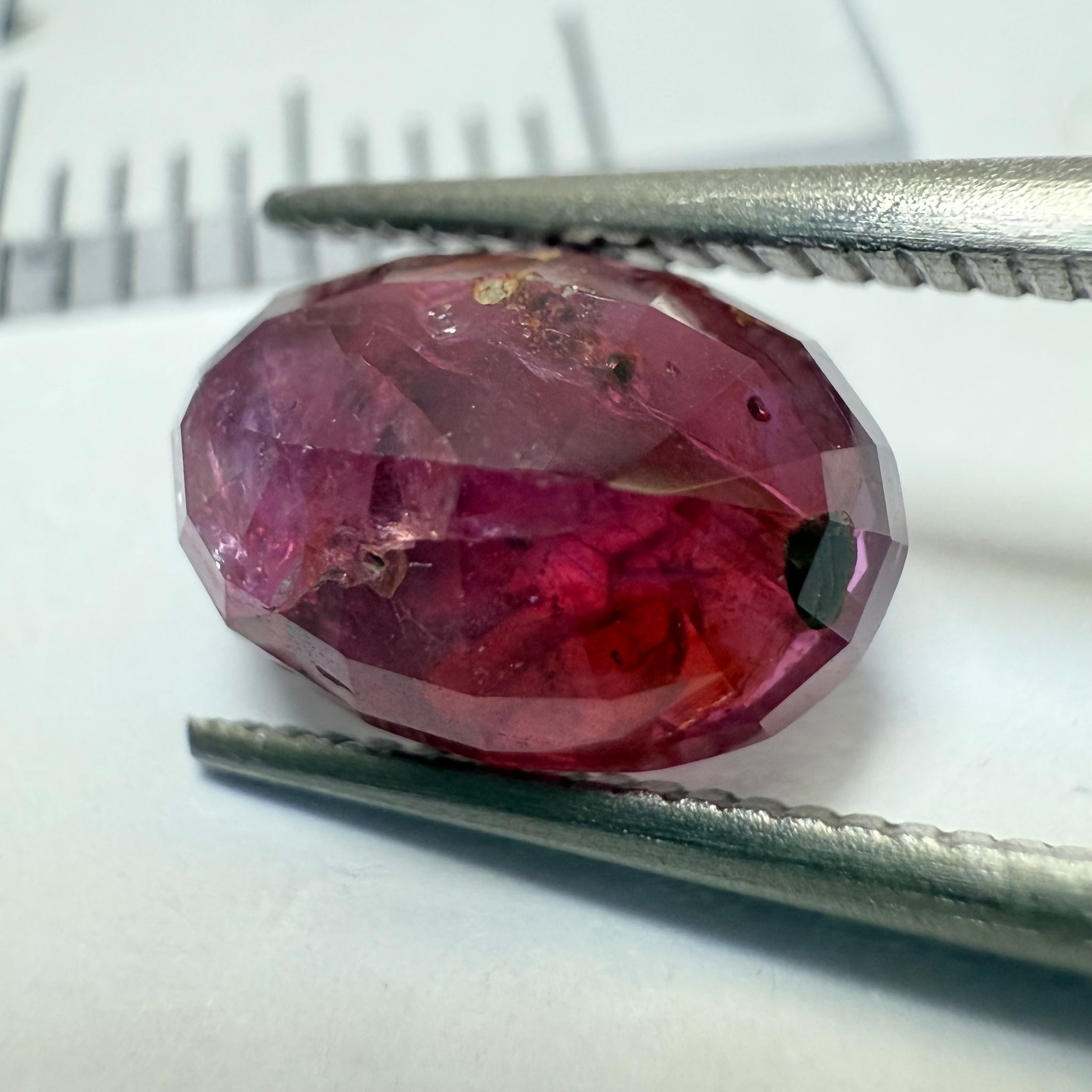 Sapphire 2.38ct, Winza, Tanzania, Untreated Unheated. Native cut, see pictures