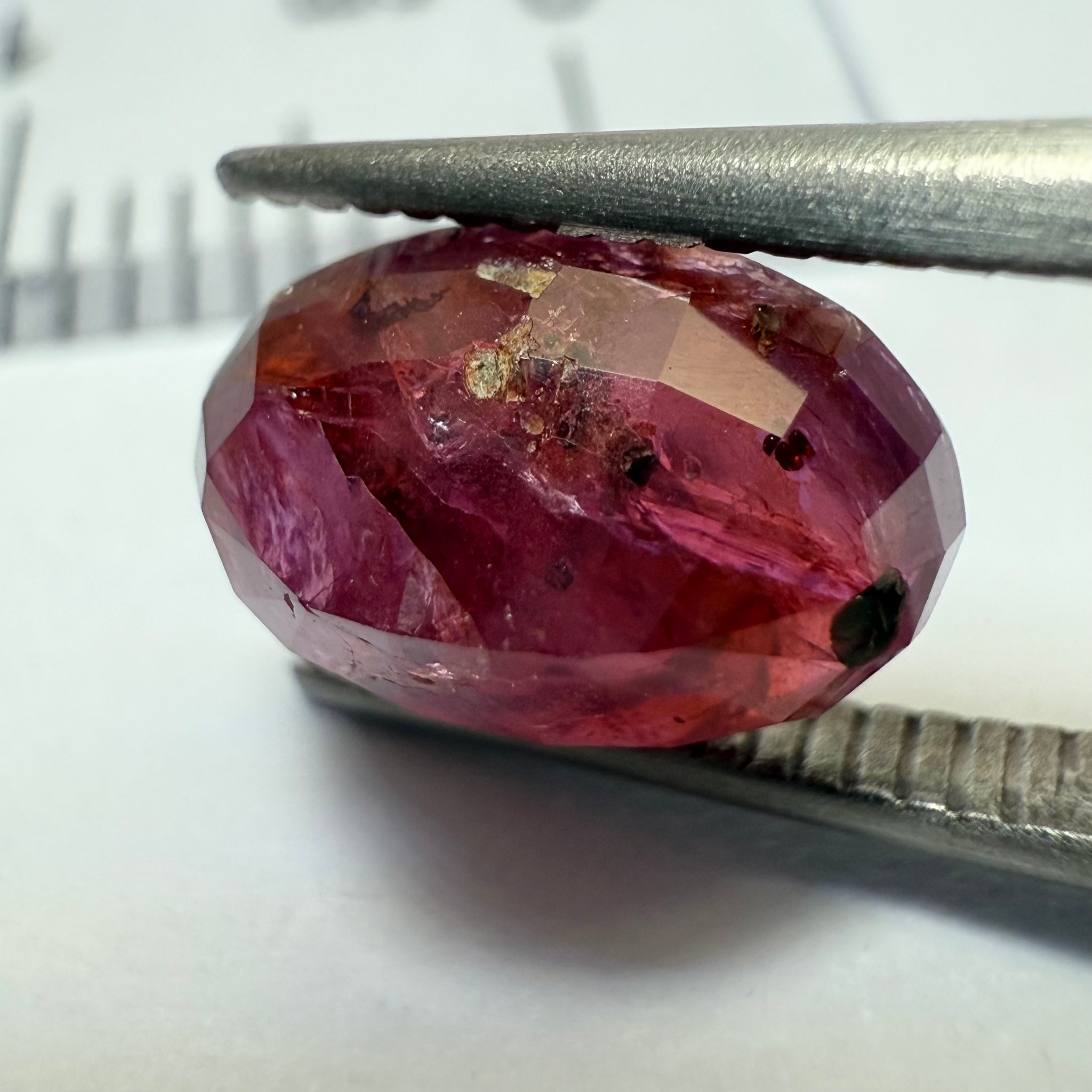 Sapphire 2.38ct, Winza, Tanzania, Untreated Unheated. Native cut, see pictures