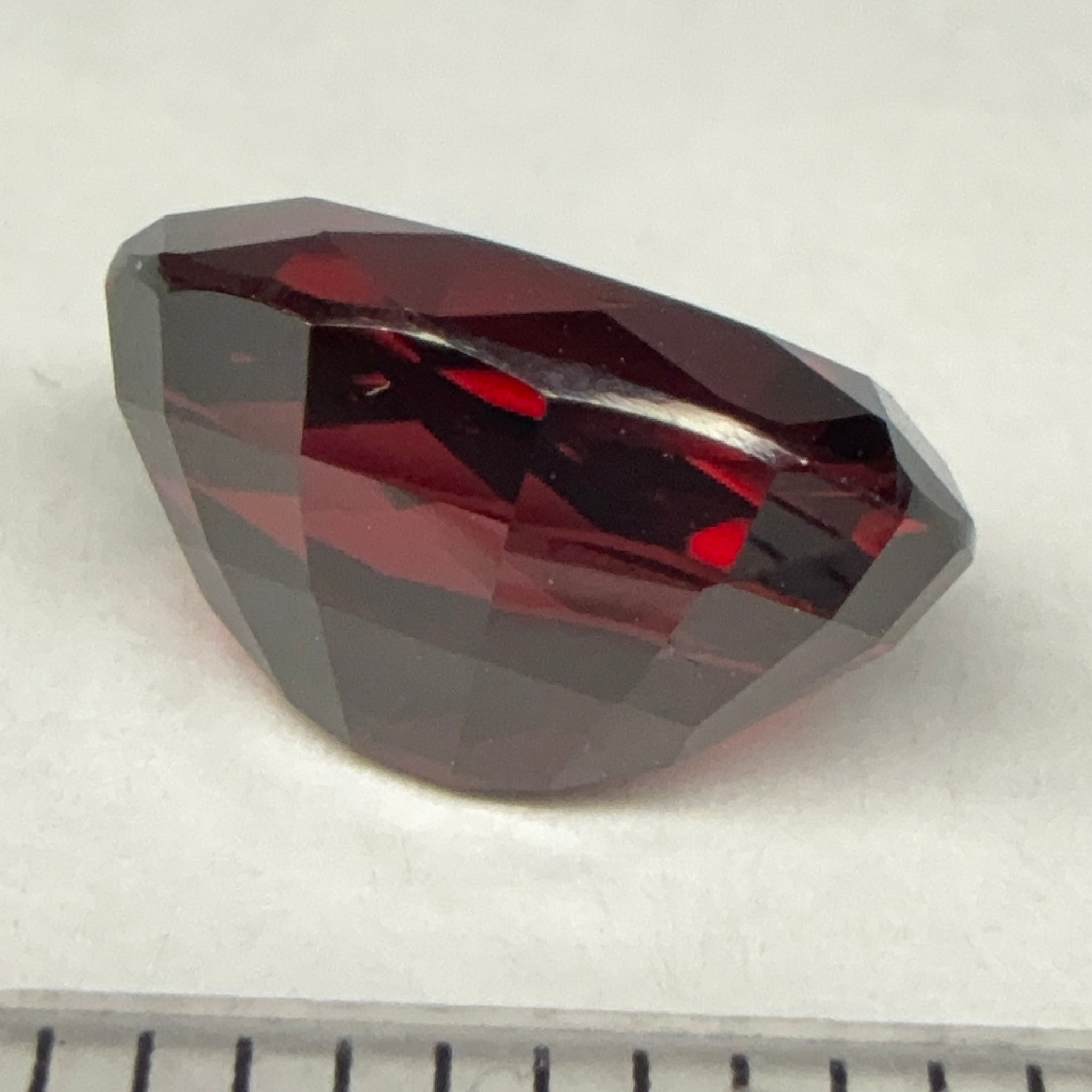 Umbalite Garnet, 3.90ct, Tanzania, Untreated Unheated, darkish but beautiful shades of colour coming through