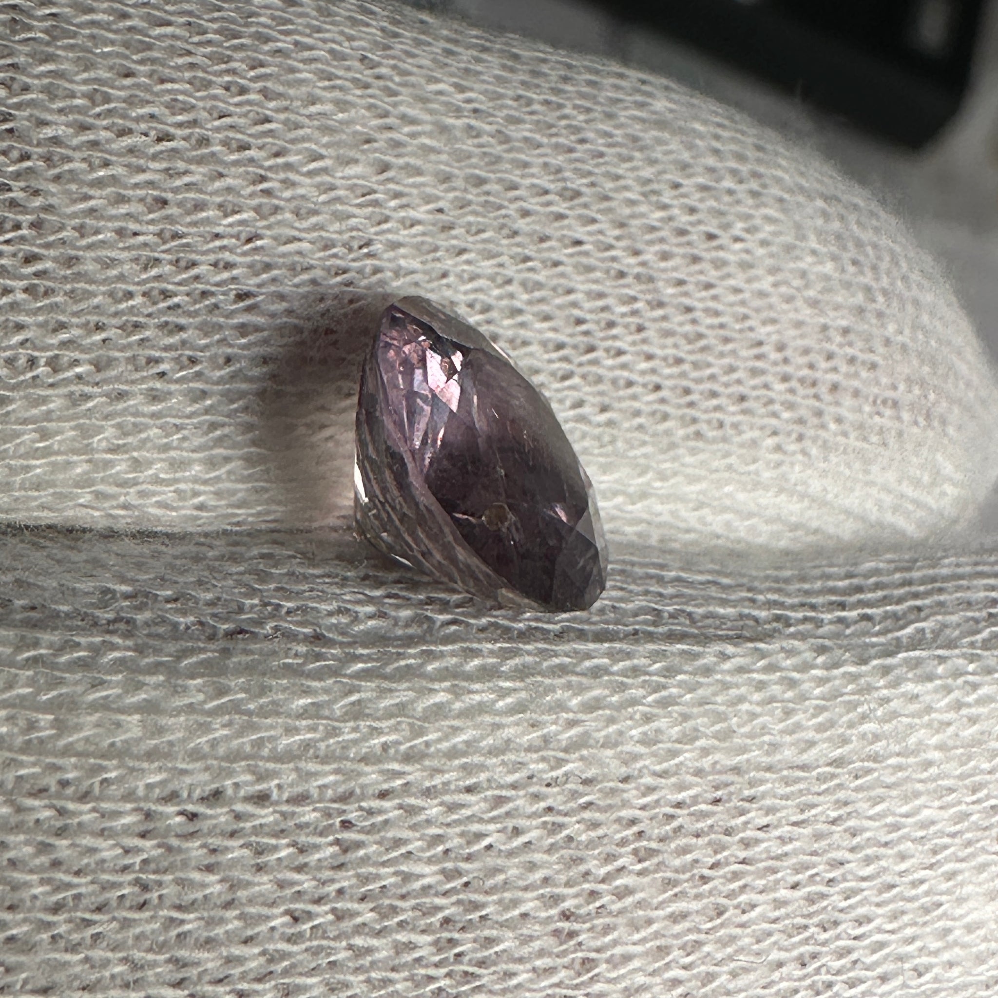 Colour Change Sapphire, 4.84ct, Umba, Tanzania. Untreated Unheated. See photos for colour change