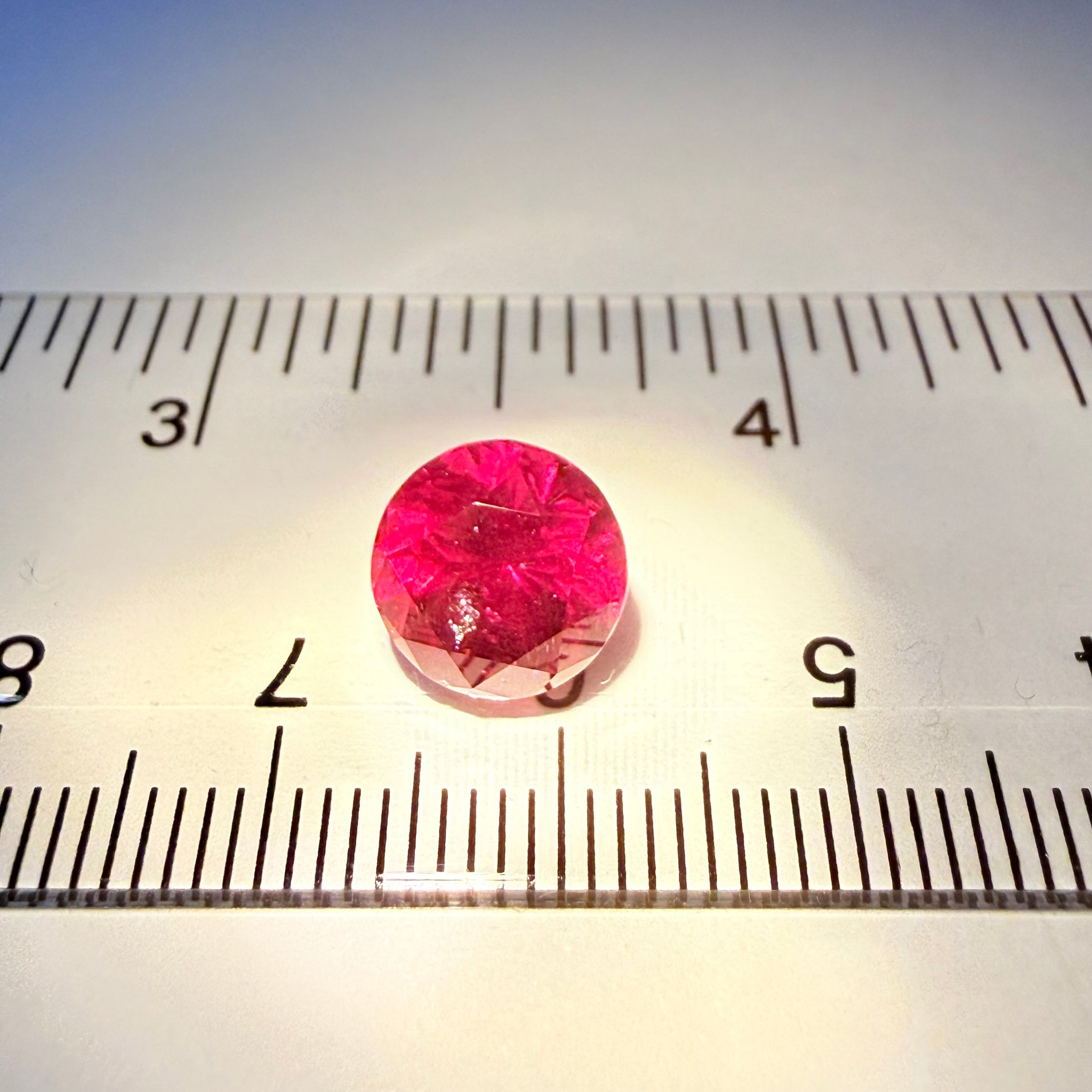 Colour Shift Garnet, 4.35ct, Tanzania, Untreated Unheated, very fiery stone, slightly included and silky, inclusion right under the table, but going cheap