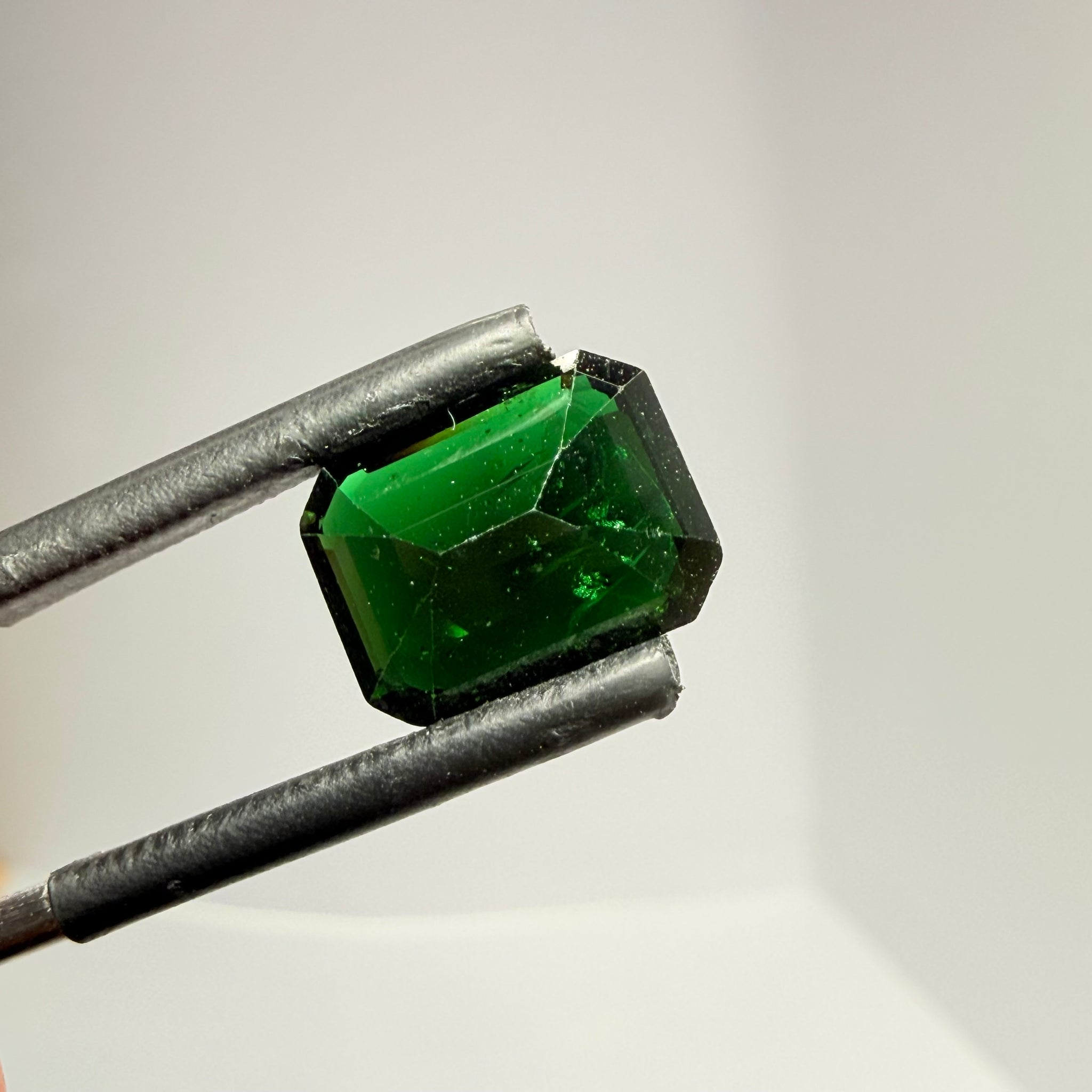 Chrome Tourmaline, 3.77ct, Tanzania, Untreated Unheated, scratches on the polish, needs a re polish. Slightly included inside