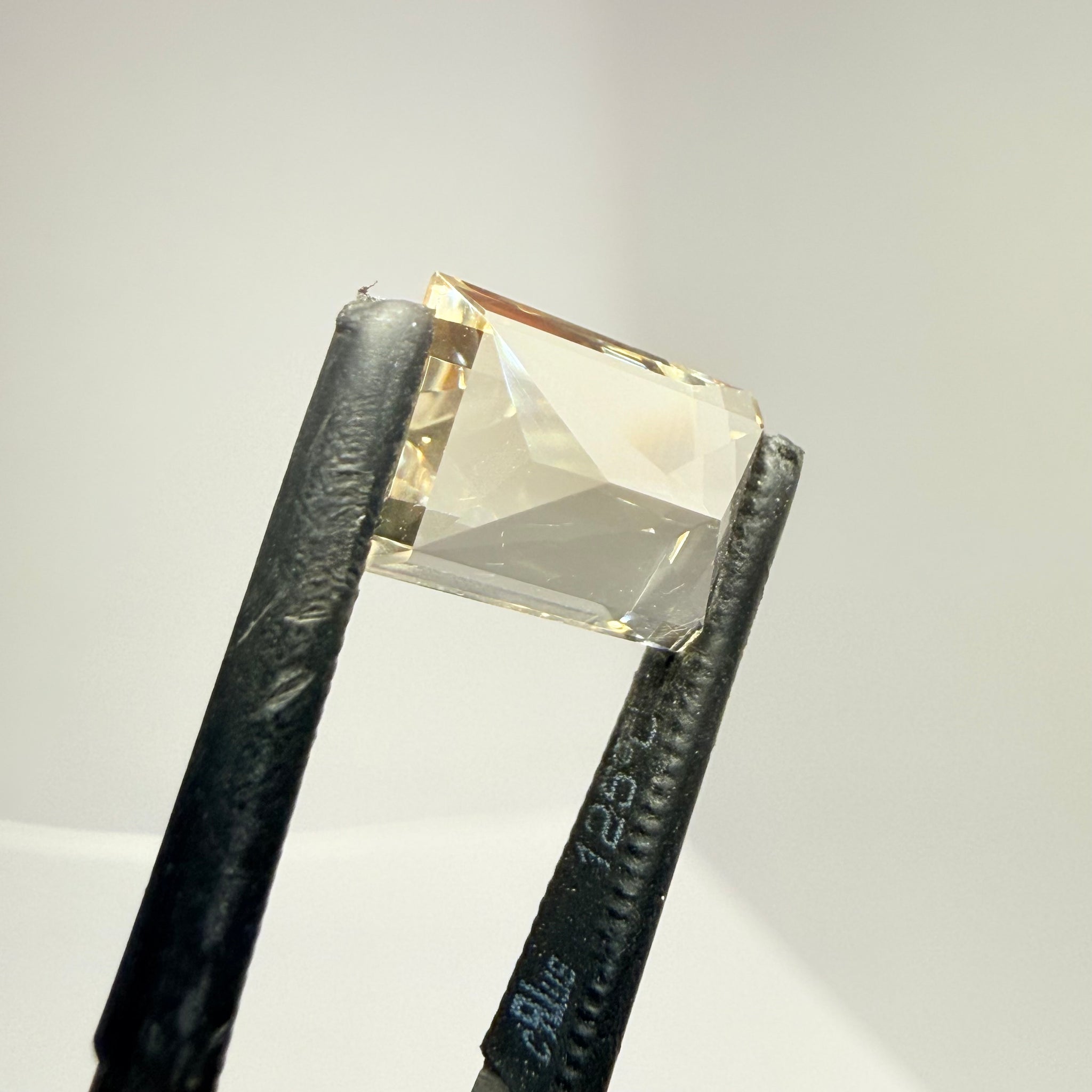Citrine, 2.95ct, Zambia, Untreated Unheated