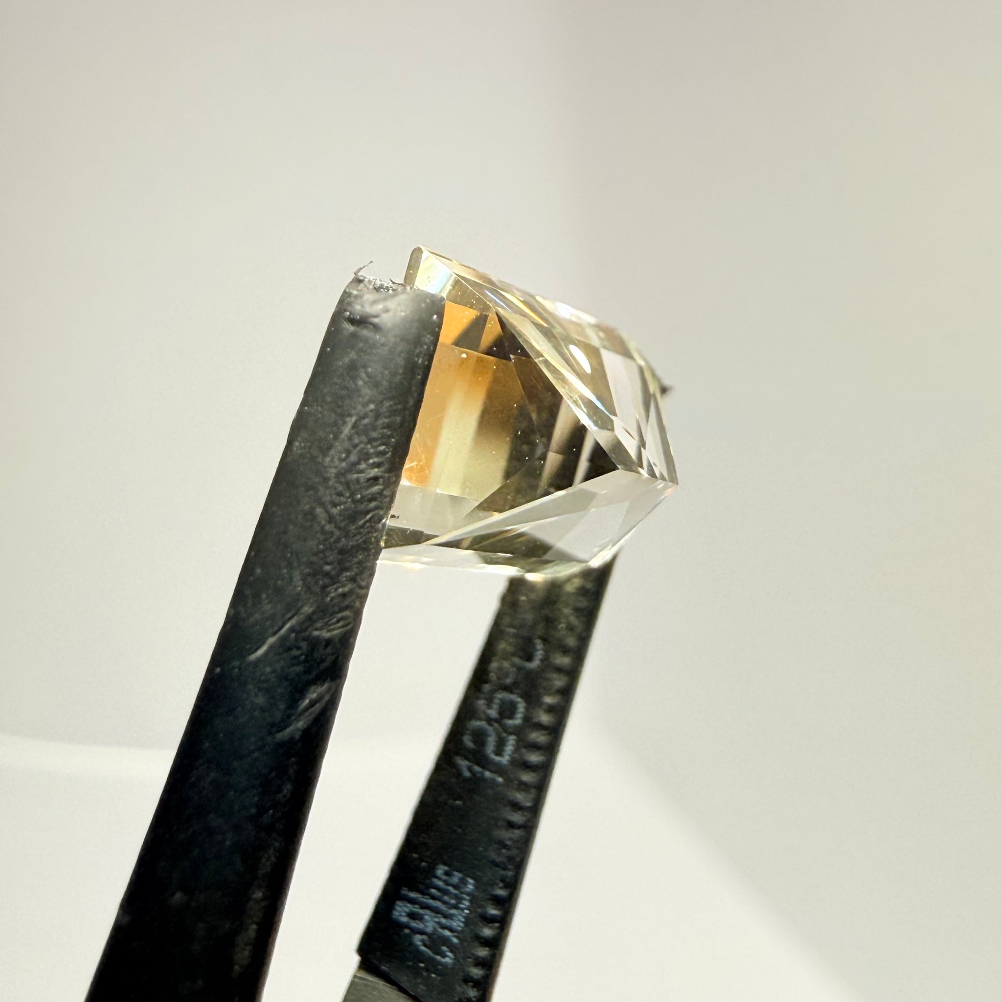 Citrine, 2.95ct, Zambia, Untreated Unheated