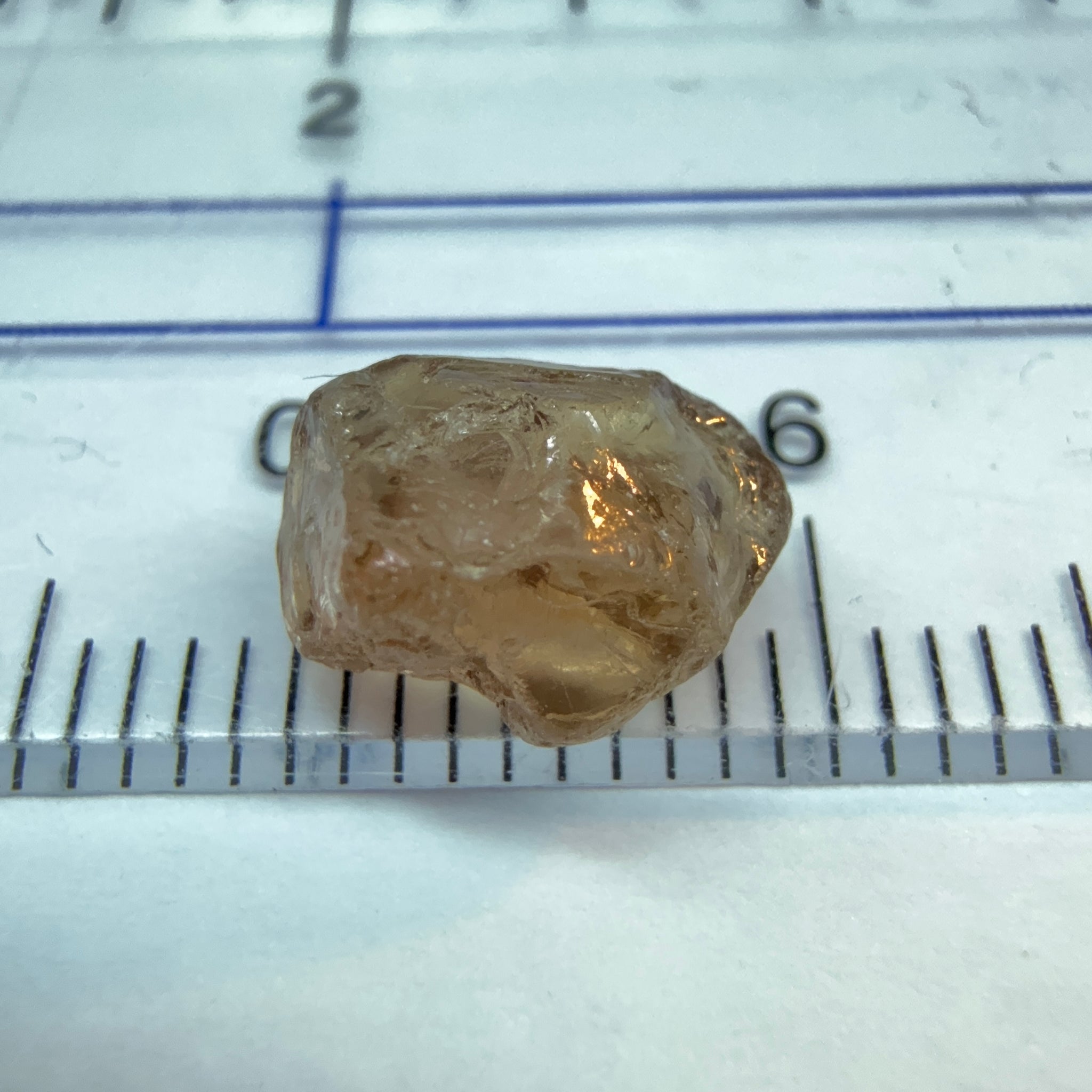 Colour Change Garnet, 3.00ct, vvs-if, a little flattish shape, Tanzania, Untreated Unheated