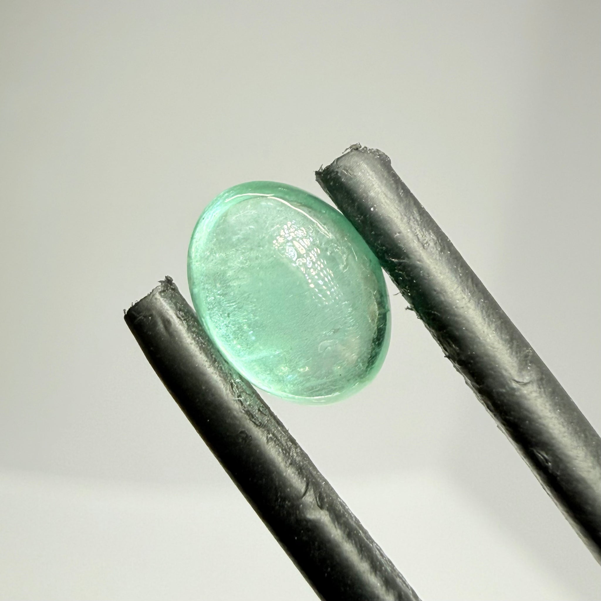 Emerald Cabochon, 1.04ct, Manyara, Tanzania. Untreated Unheated No Oil