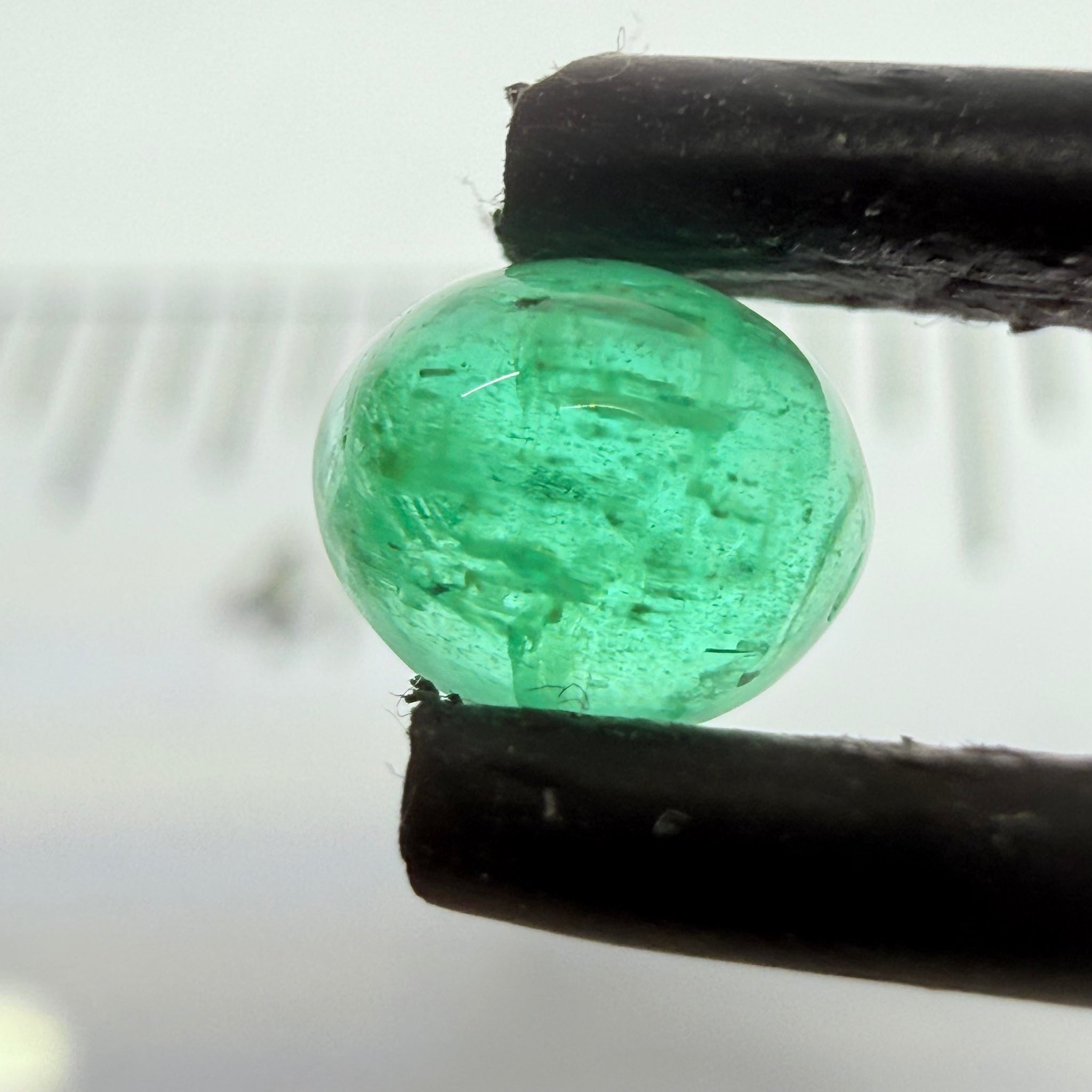 Emerald Cabochon, 0.51ct, Manyara, Tanzania. Untreated Unheated No Oil