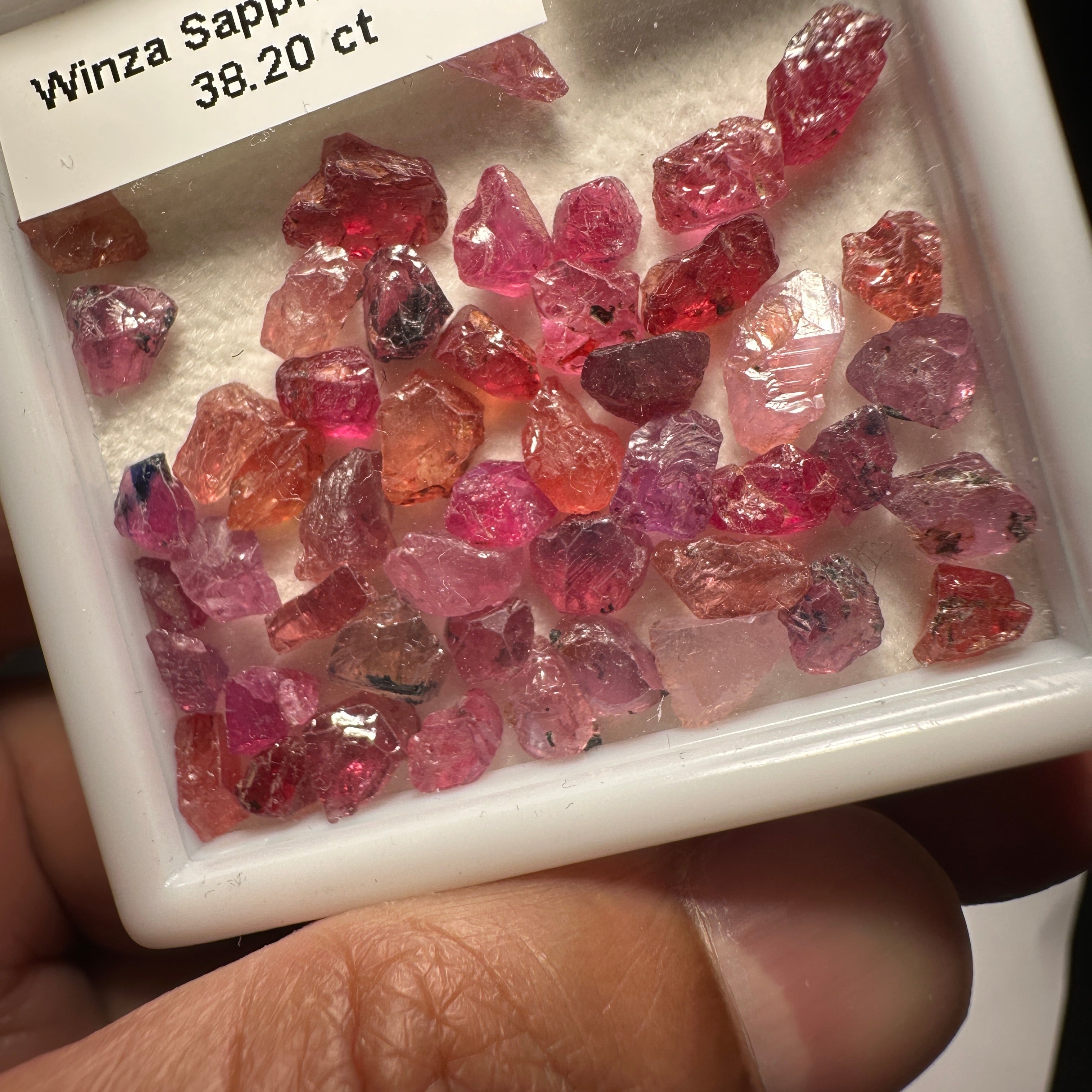 38.20ct Winza Sapphire Lot, Untreated Unheated, Melee Sizes, good for inlay, 0.4ct to 1ct sizes, most are 0.7ct