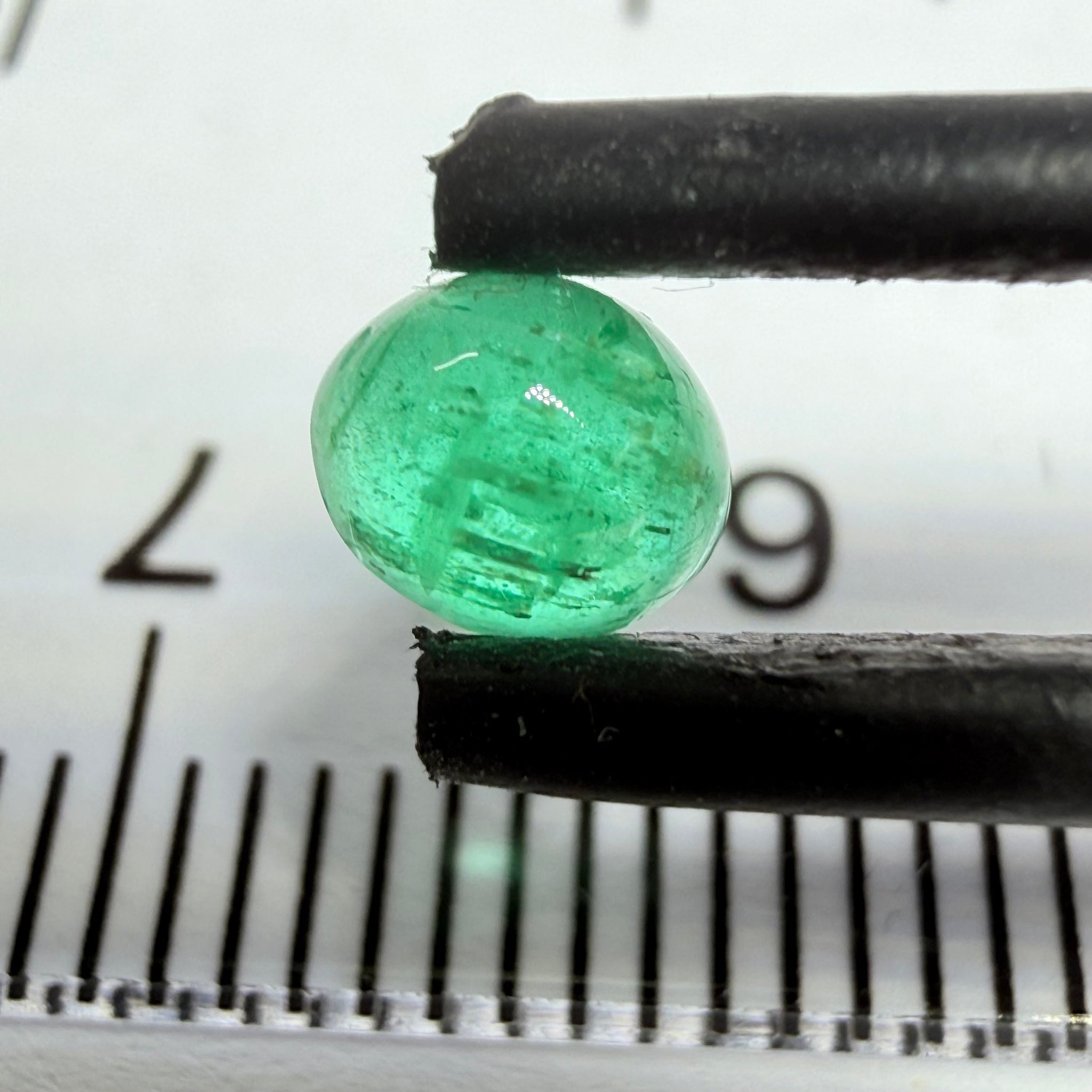 Emerald Cabochon, 0.51ct, Manyara, Tanzania. Untreated Unheated No Oil