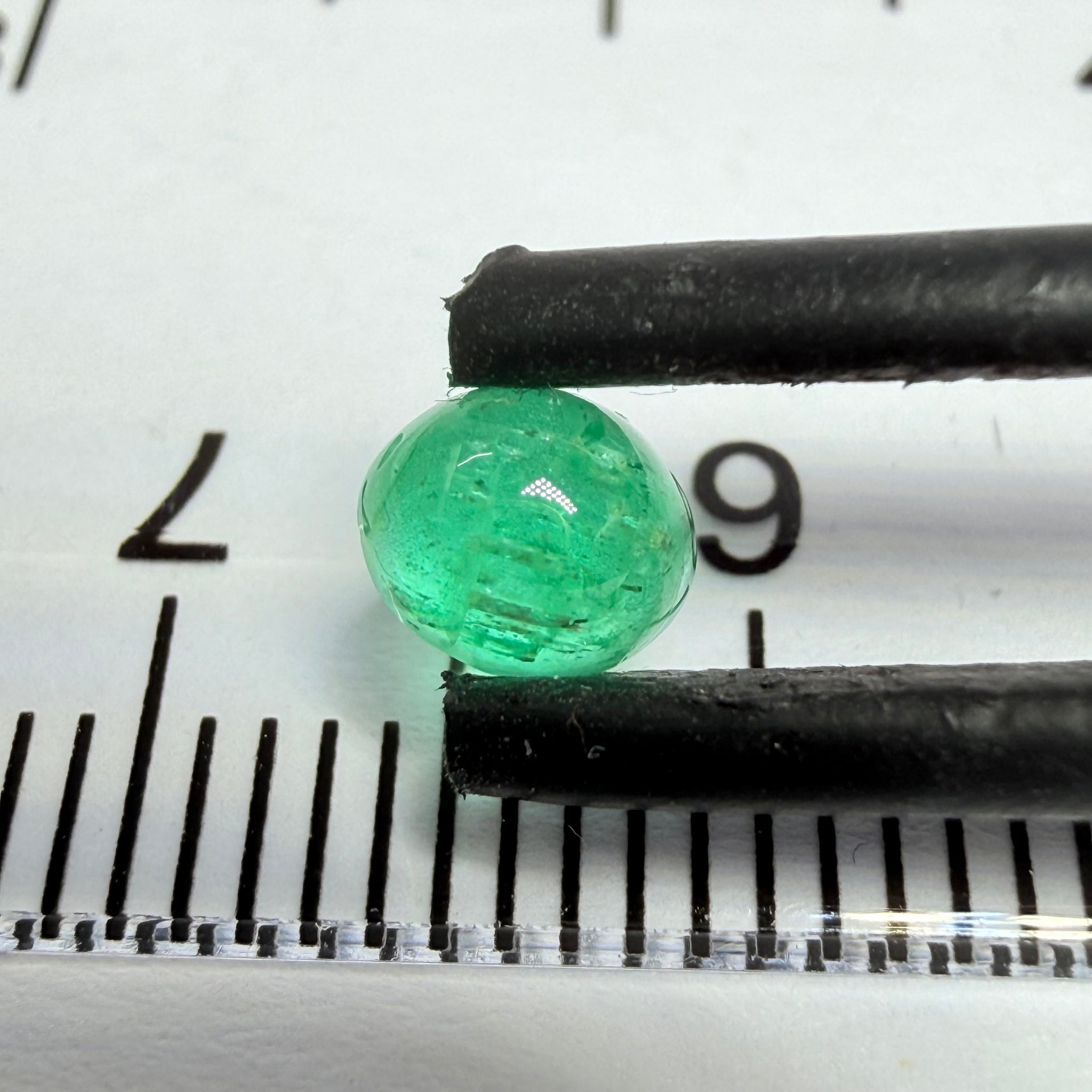 Emerald Cabochon, 0.51ct, Manyara, Tanzania. Untreated Unheated No Oil