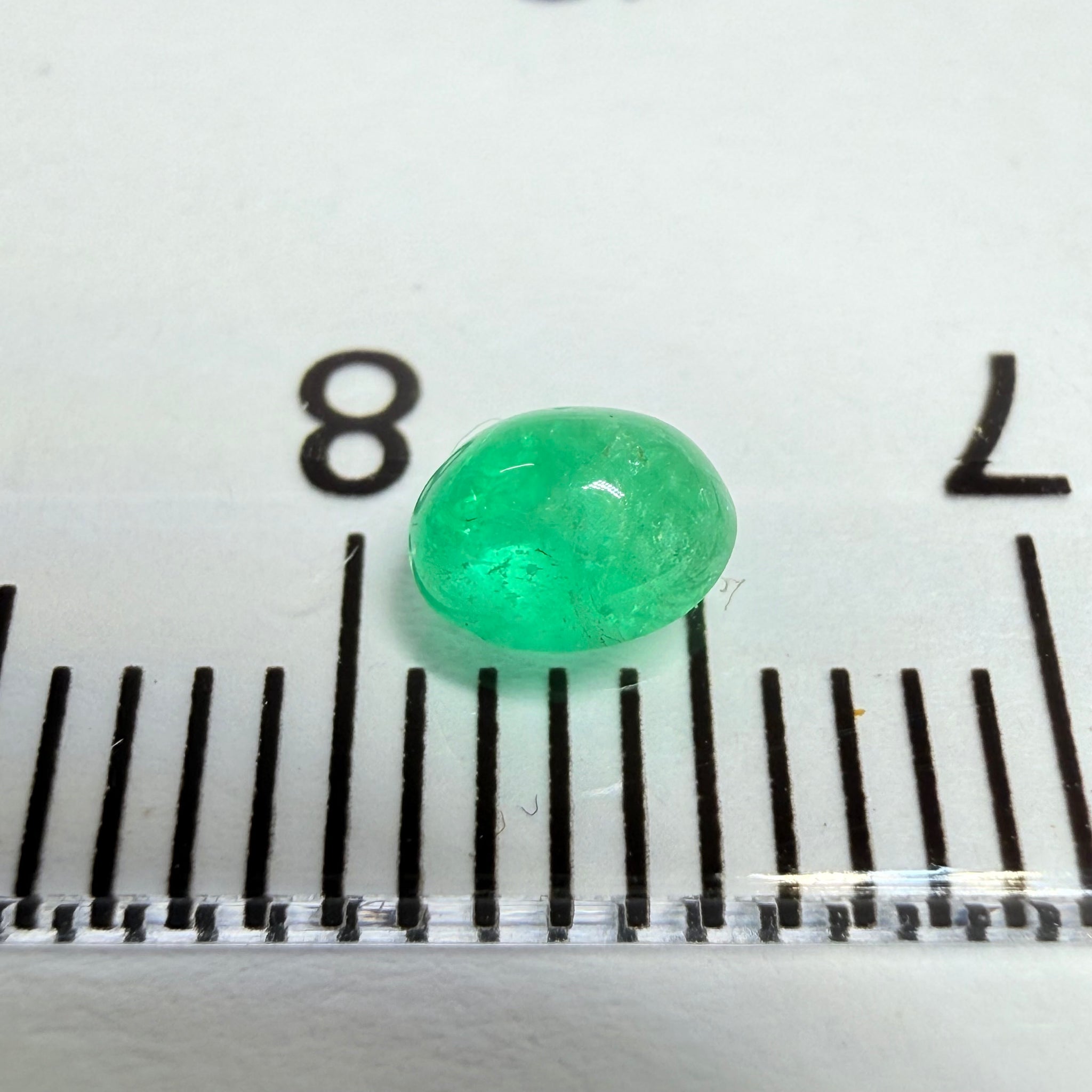 Emerald Cabochon, 0.29ct, Manyara, Tanzania. Untreated Unheated No Oil
