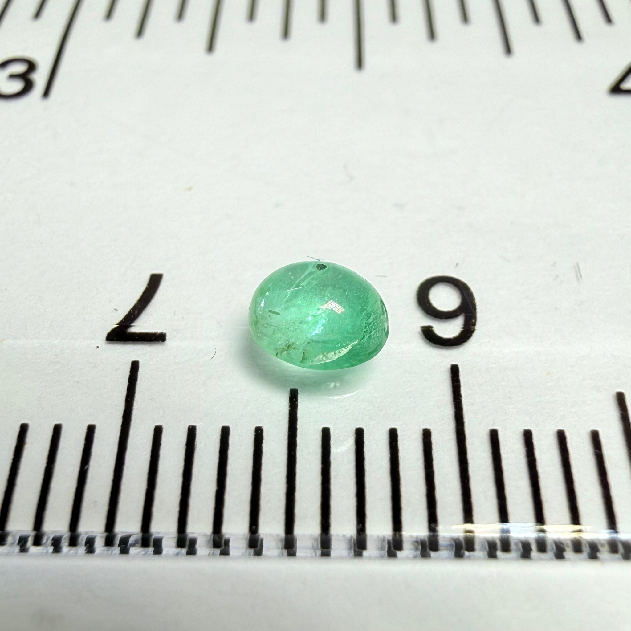 Emerald Cabochon, 0.25ct, Manyara, Tanzania. Untreated Unheated No Oil