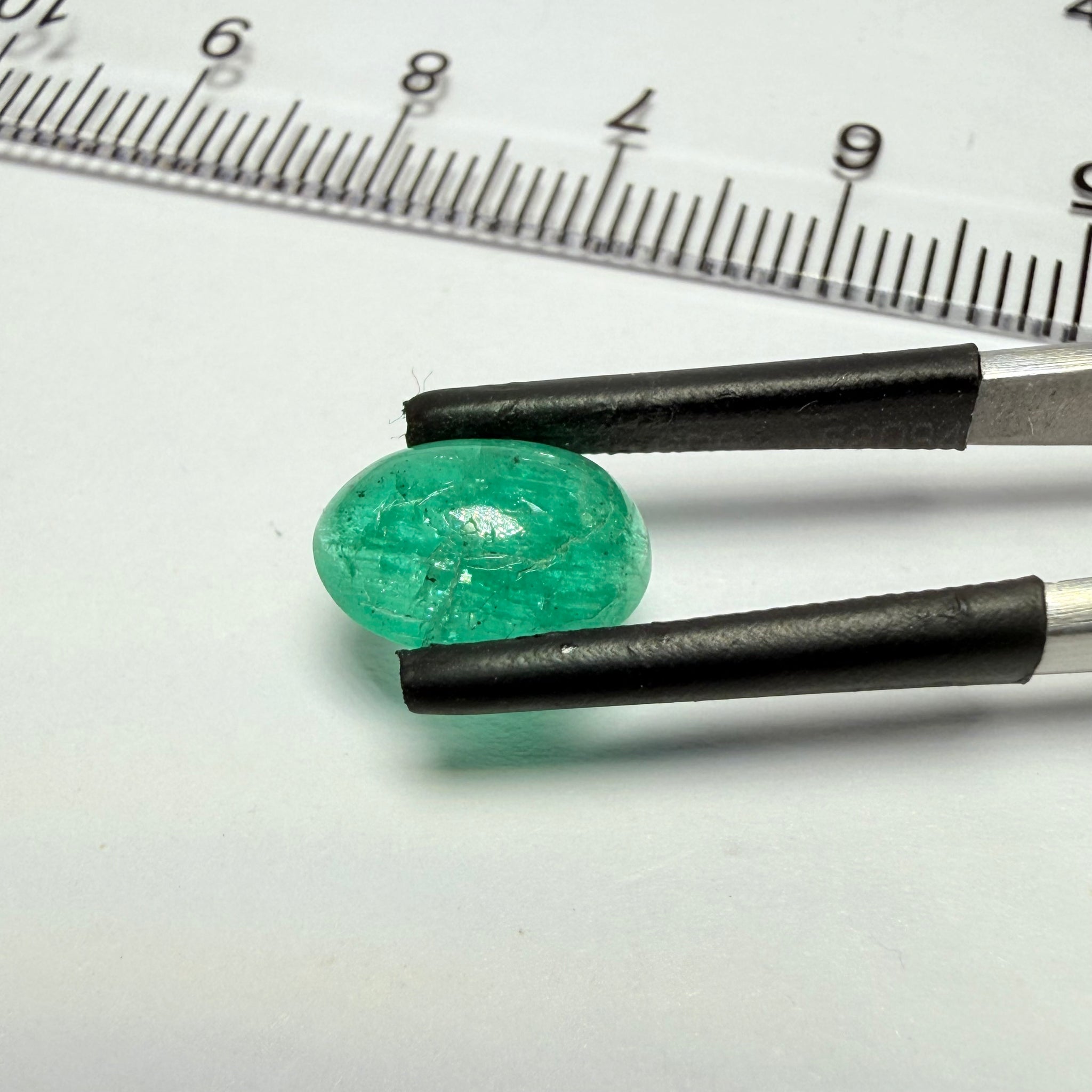 Emerald Cabochon, 2.00ct, Manyara, Tanzania. Untreated Unheated No Oil