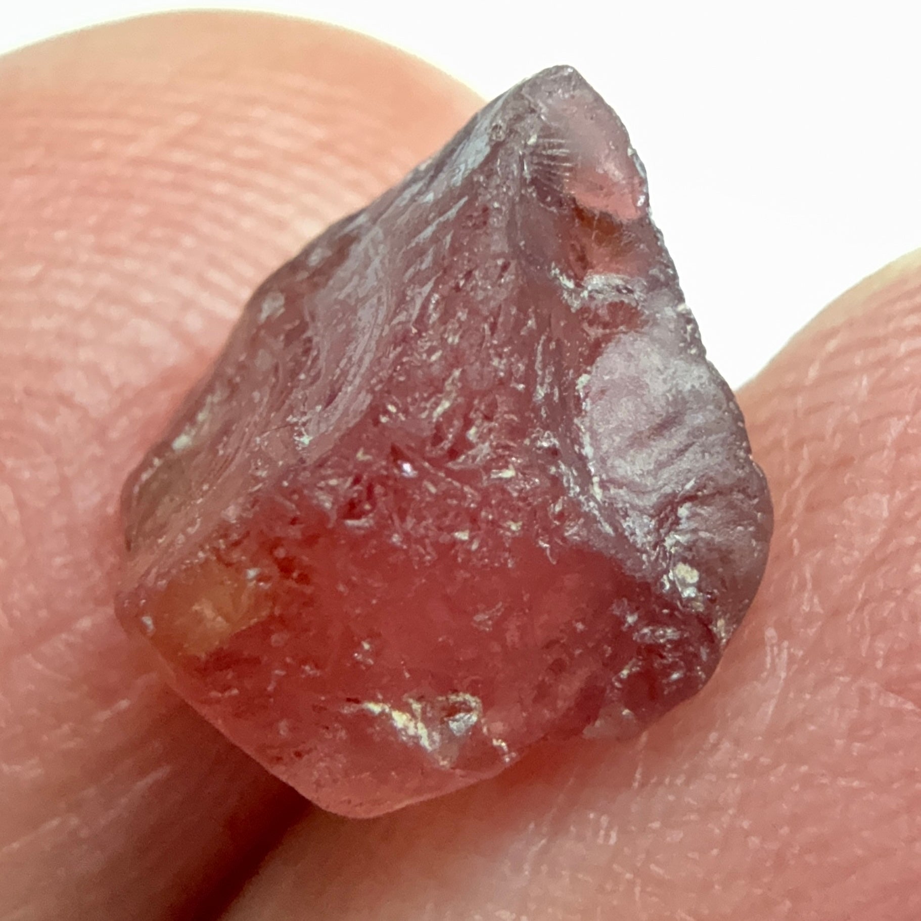 Mahenge Garnet, 3.65ct, vvs-if with a tiny piece of gunk, see photos I have circled it, Tanzania, Untreated Unheated