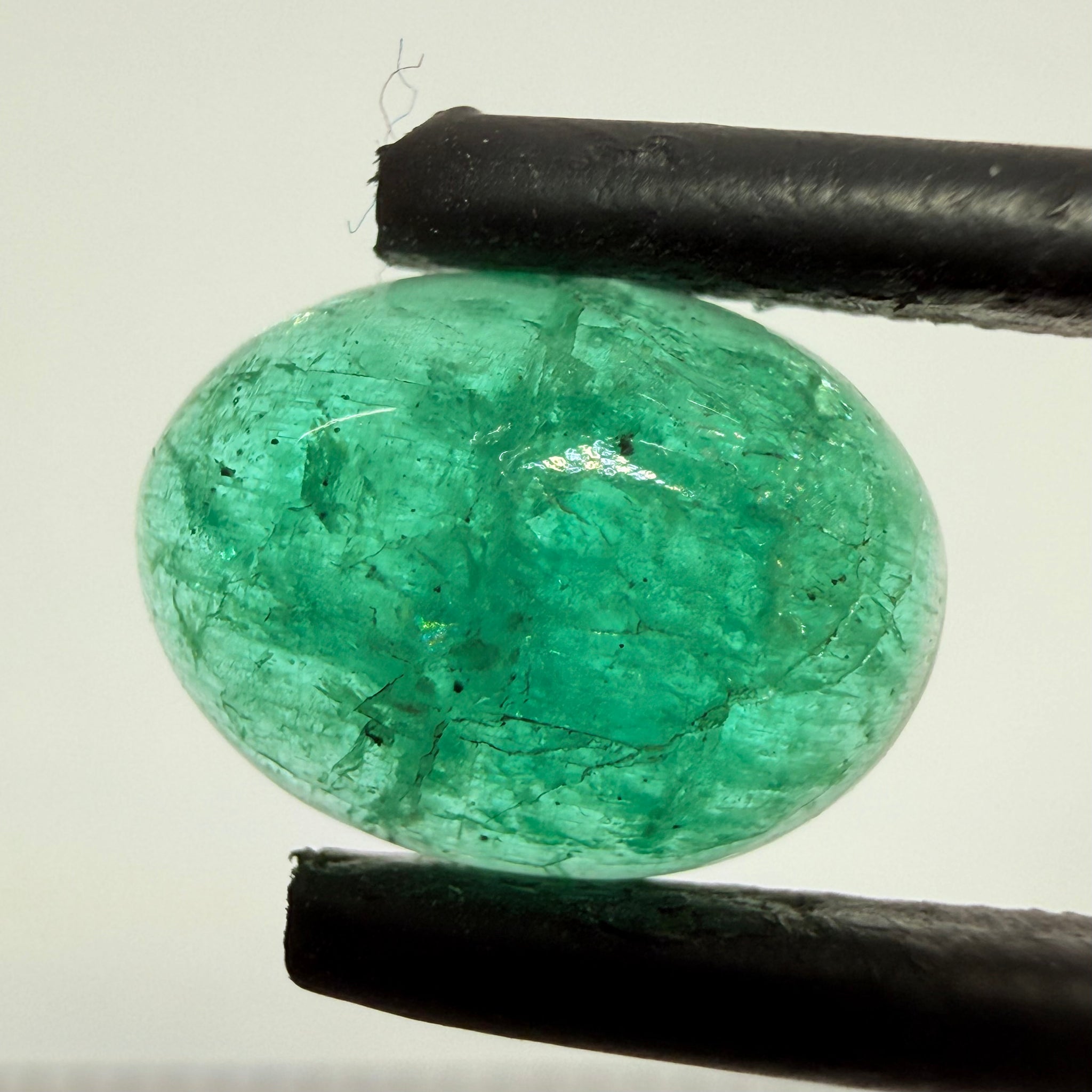 Emerald Cabochon, 2.00ct, Manyara, Tanzania. Untreated Unheated No Oil