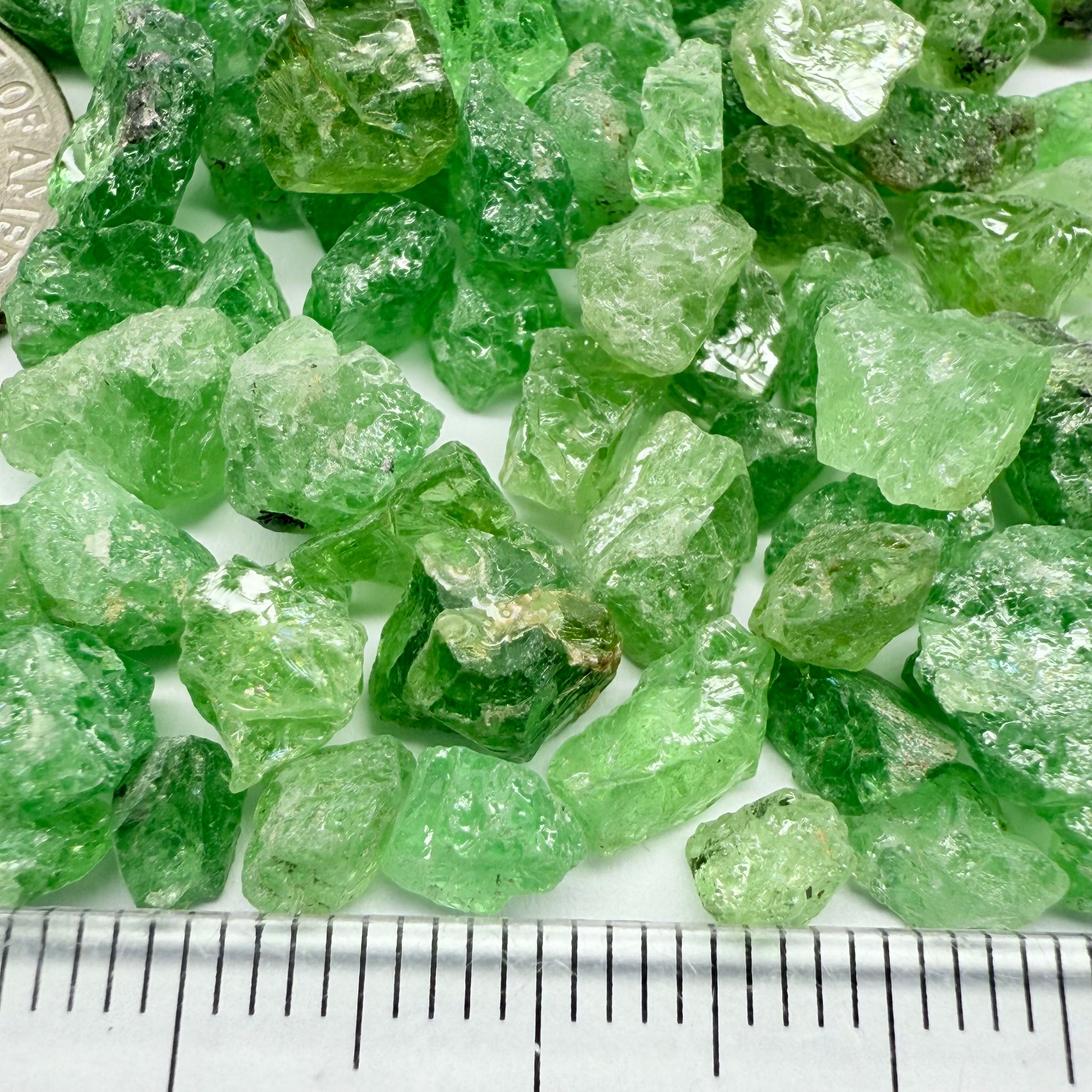 Wholesale Lot, Bead/Specimen Grade Tsavorite, Merelani Mint Garnet Mix, 27gm lot, Tanzania, Untreated Unheated, there is some eye clean and better faceting grade rough in here but small, if you need a video just ask