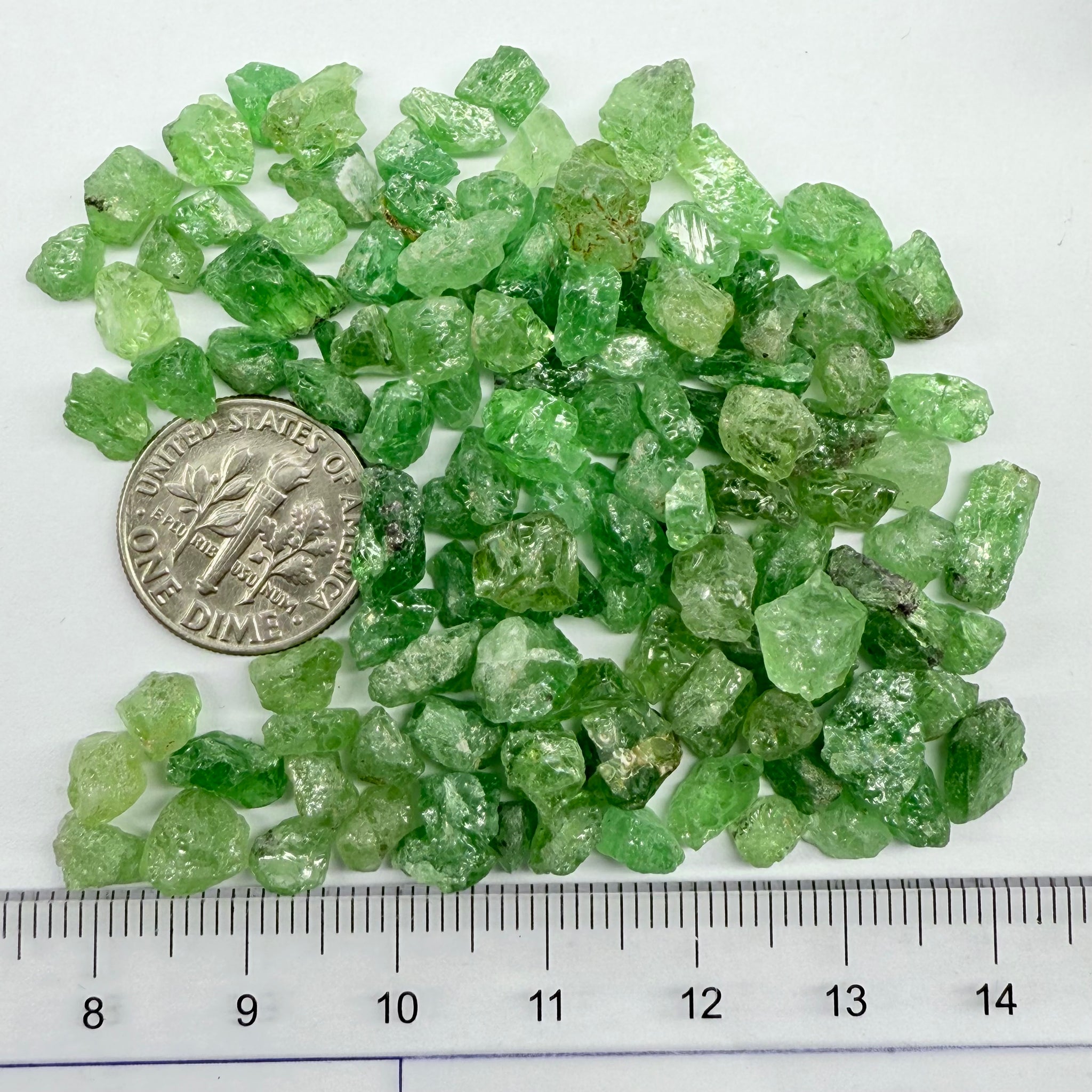 Wholesale Lot, Bead/Specimen Grade Tsavorite, Merelani Mint Garnet Mix, 27gm lot, Tanzania, Untreated Unheated, there is some eye clean and better faceting grade rough in here but small, if you need a video just ask