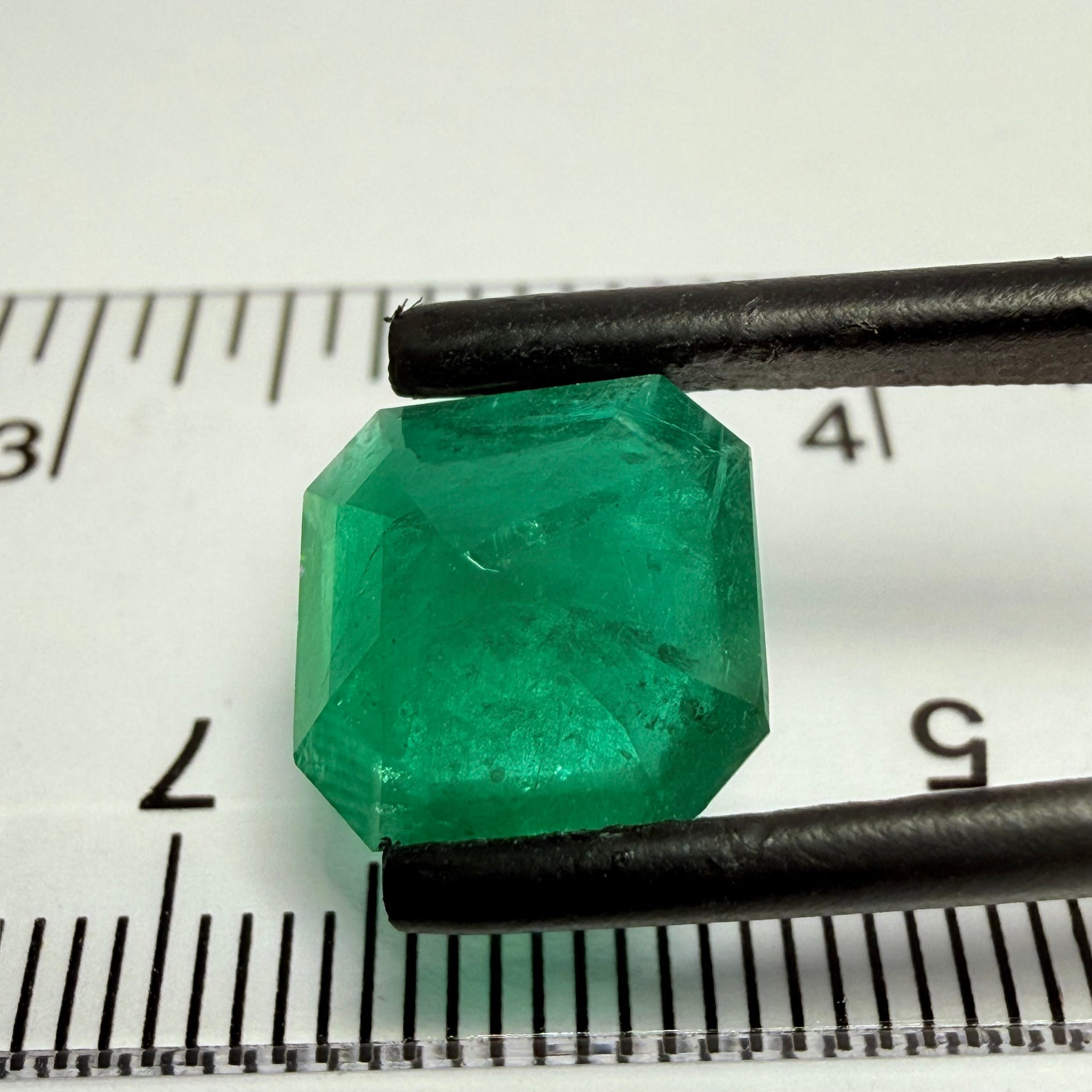 Emerald, 3.94ct, Sumbawanga, Tanzania, Untreated Unheated, no oil