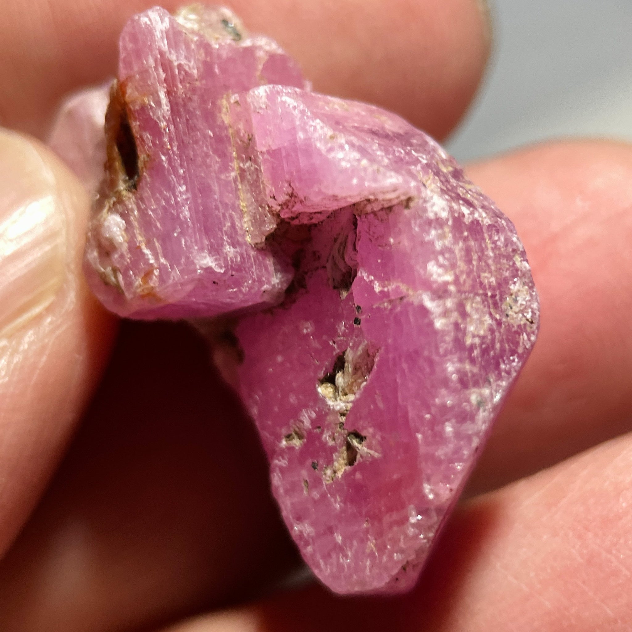 55.00Ct Sapphire Crystal Morogoro Tanzania Untreated Unheated. 3 X 1.73 1.35Cm