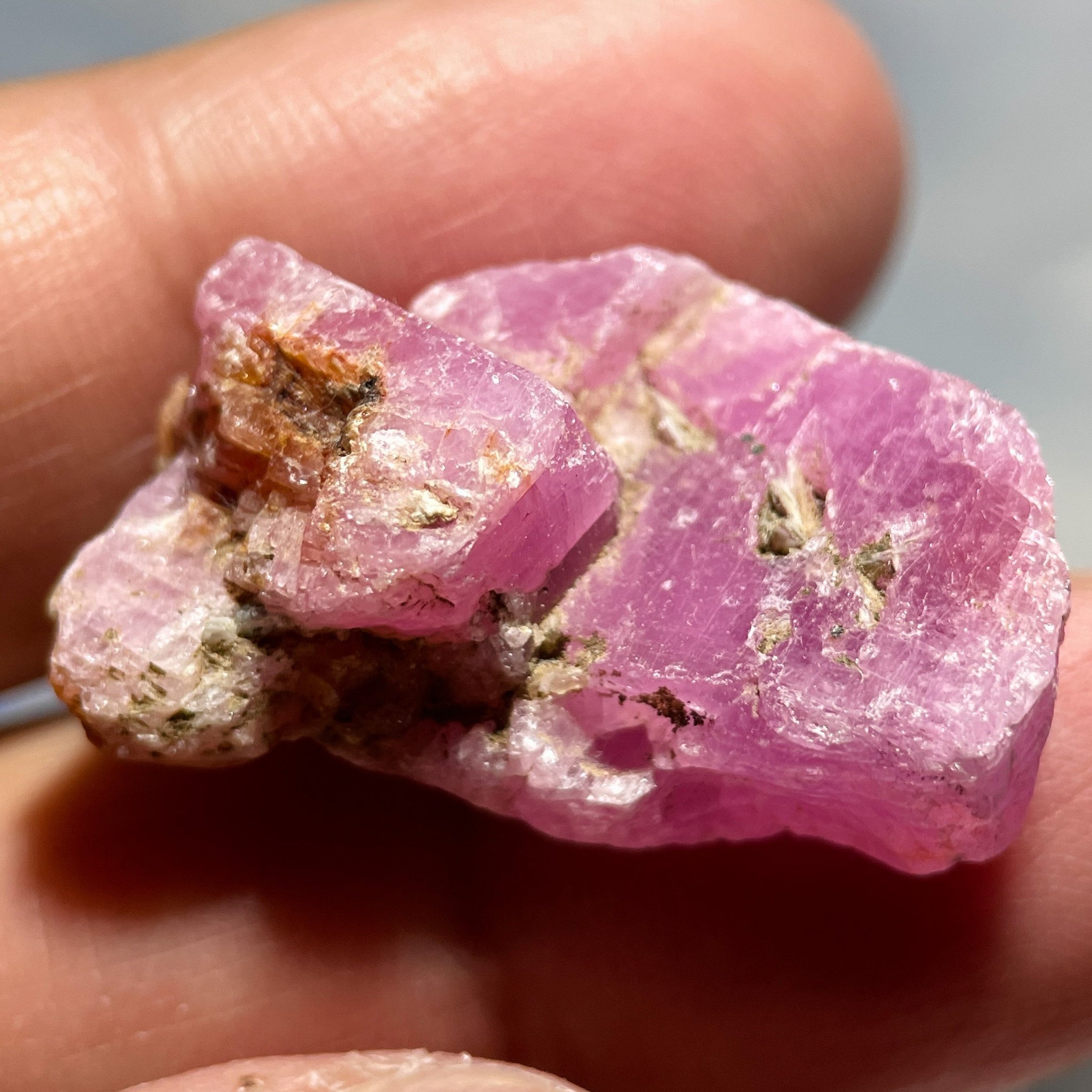 55.00Ct Sapphire Crystal Morogoro Tanzania Untreated Unheated. 3 X 1.73 1.35Cm