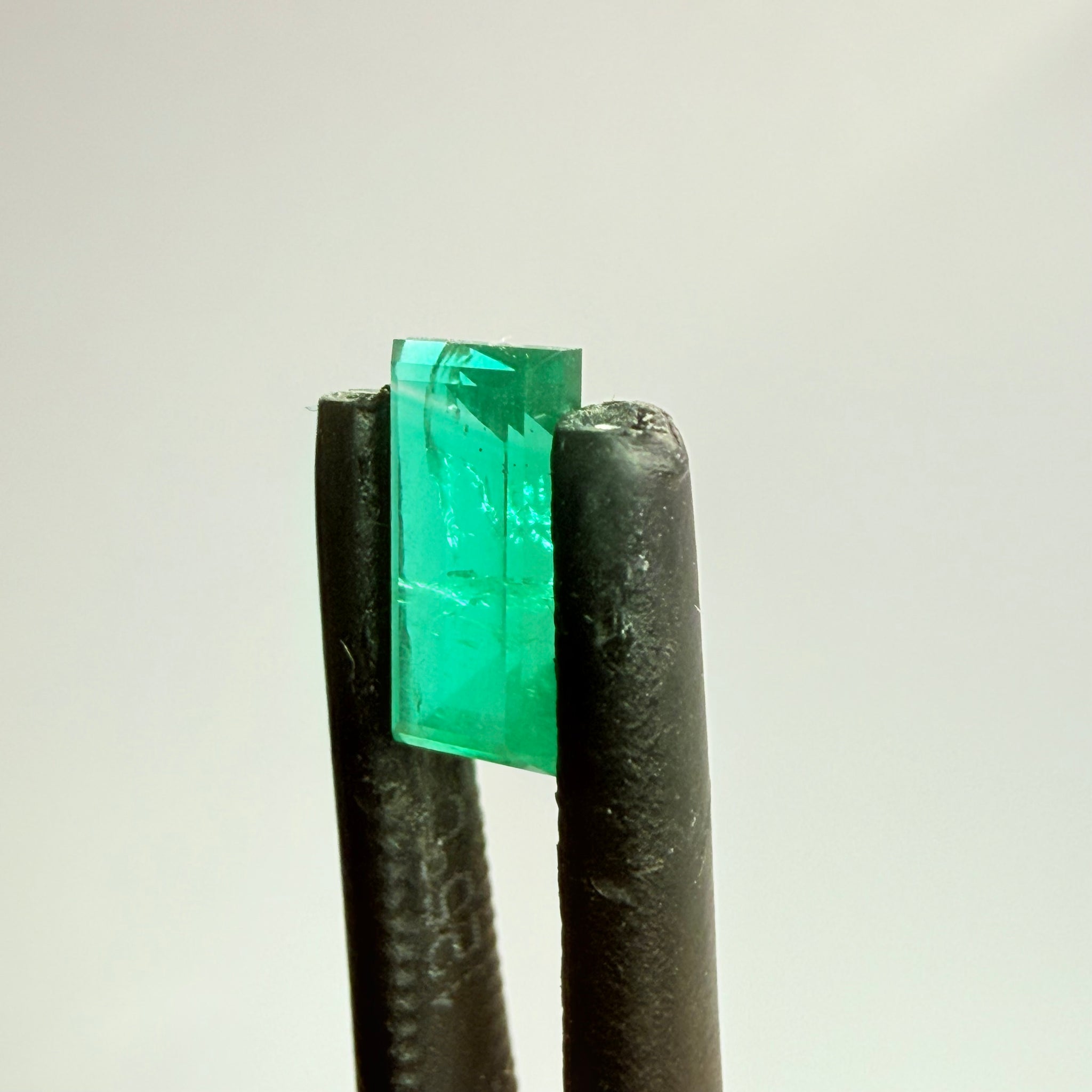 Emerald, 0.72ct, Sumbawanga, Tanzania, Untreated Unheated, no oil