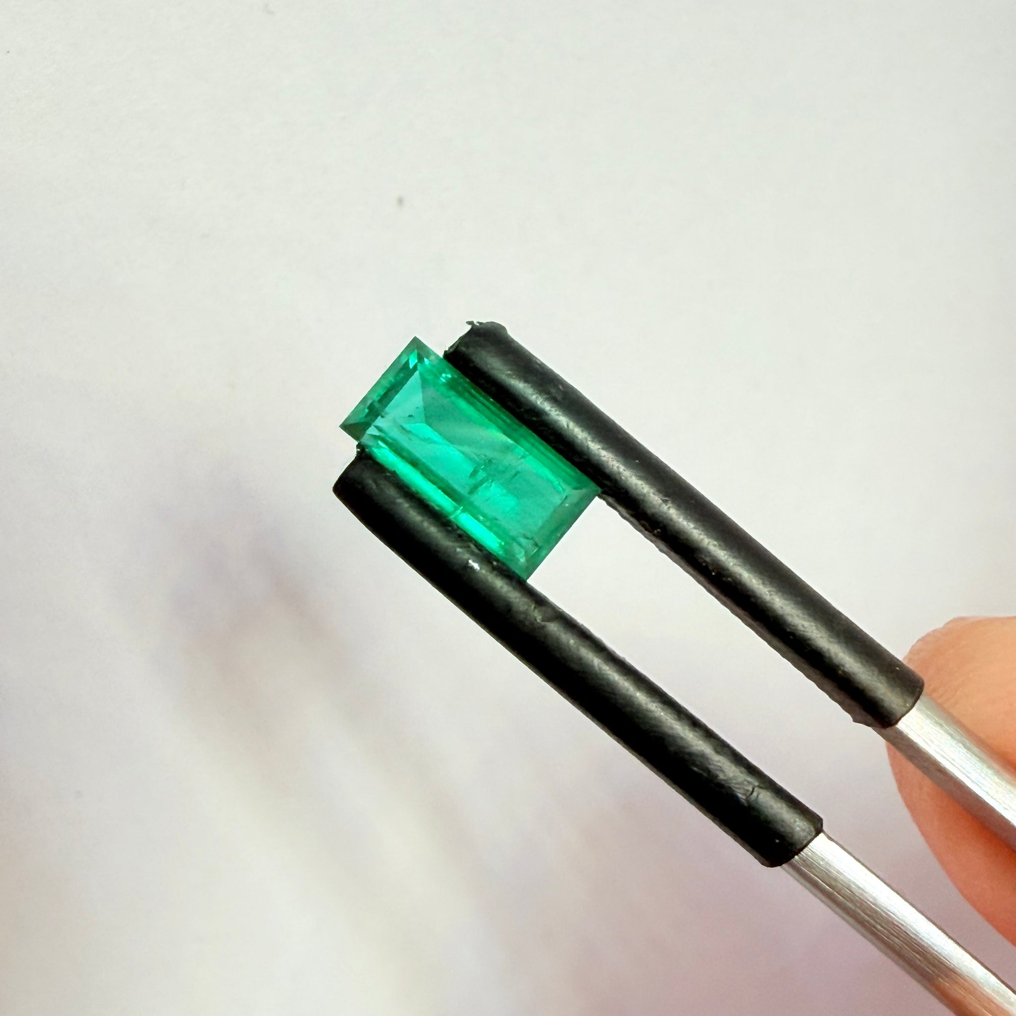 Emerald, 0.72ct, Sumbawanga, Tanzania, Untreated Unheated, no oil