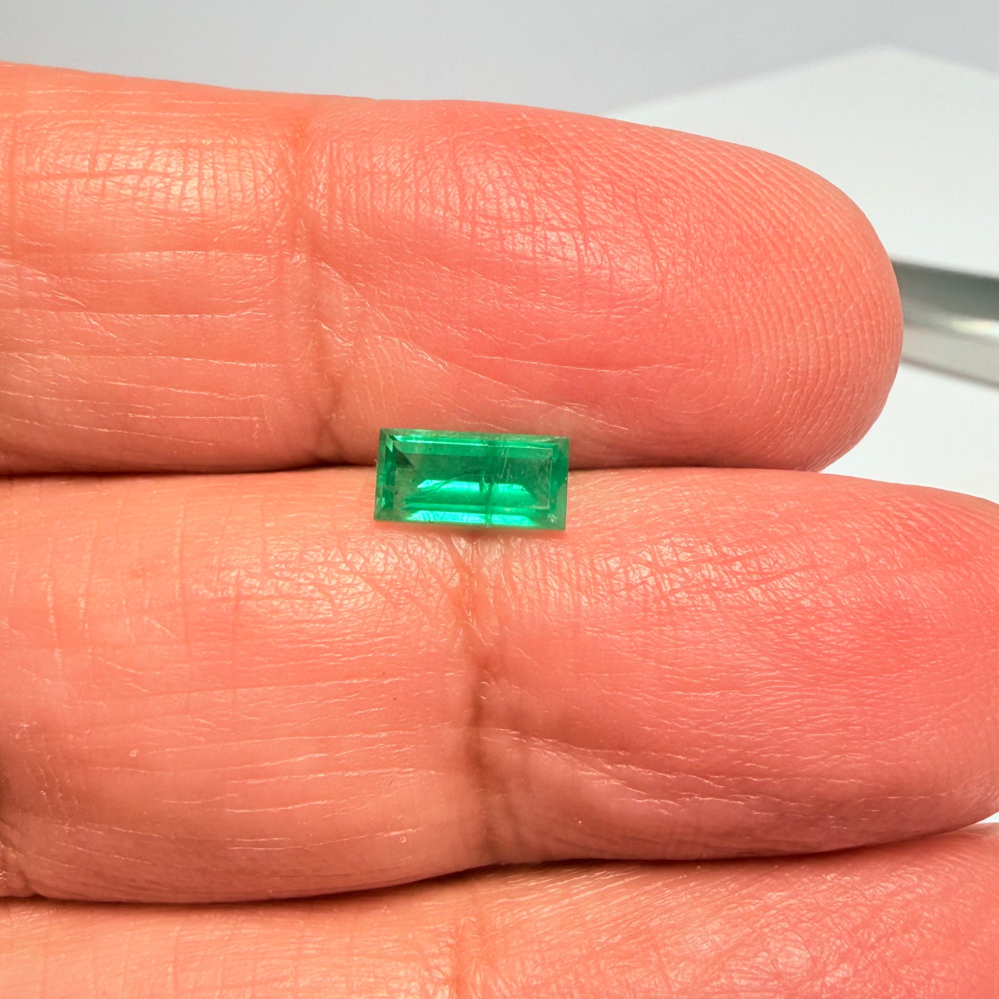Emerald, 0.72ct, Sumbawanga, Tanzania, Untreated Unheated, no oil