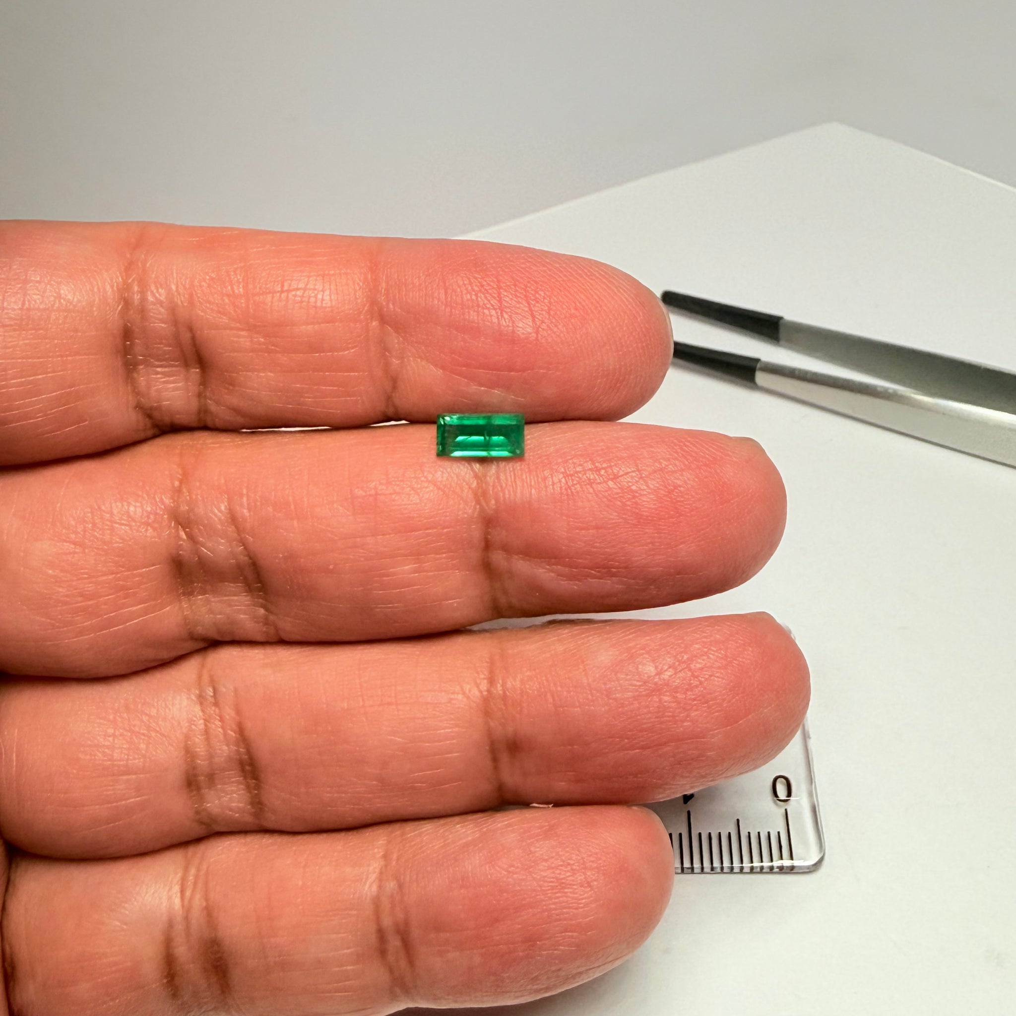 Emerald, 0.72ct, Sumbawanga, Tanzania, Untreated Unheated, no oil