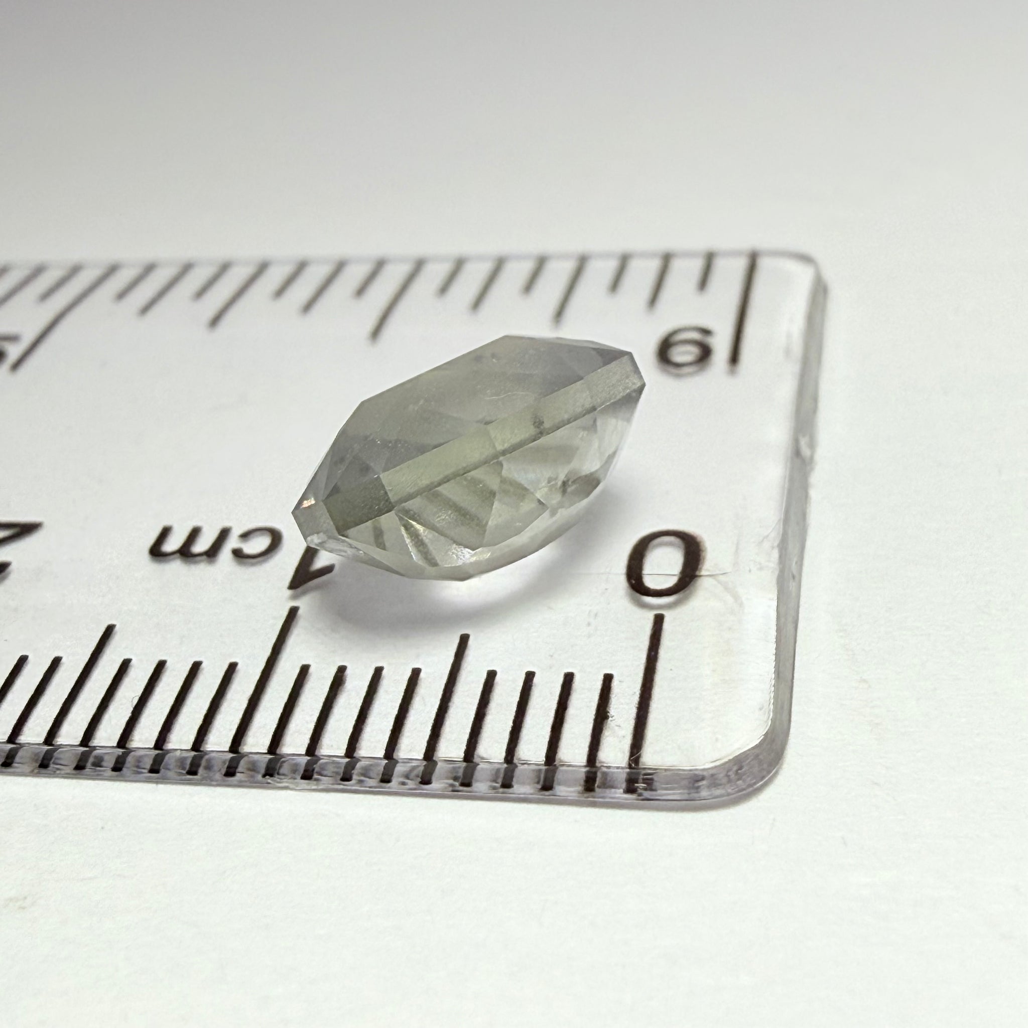 Colour Changing Sapphire, 4.18ct, Umba, Tanzania, Untreated Unheated