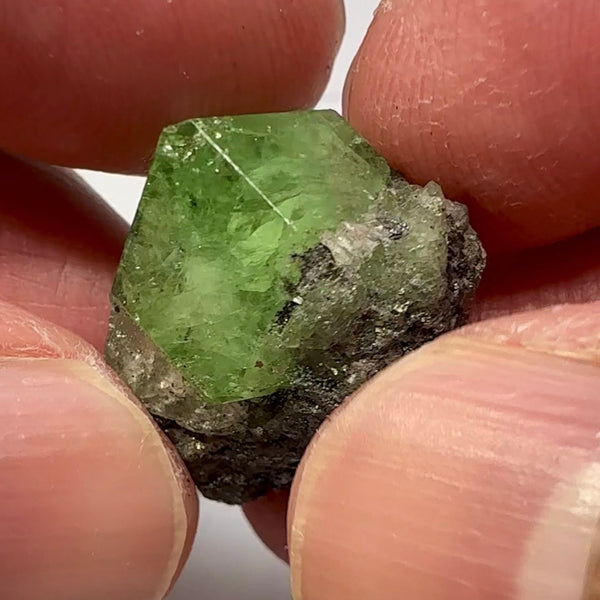 Tsavorite Garnet Crystal, 30.30ct, Merelani, Tanzania, Untreated Unheated