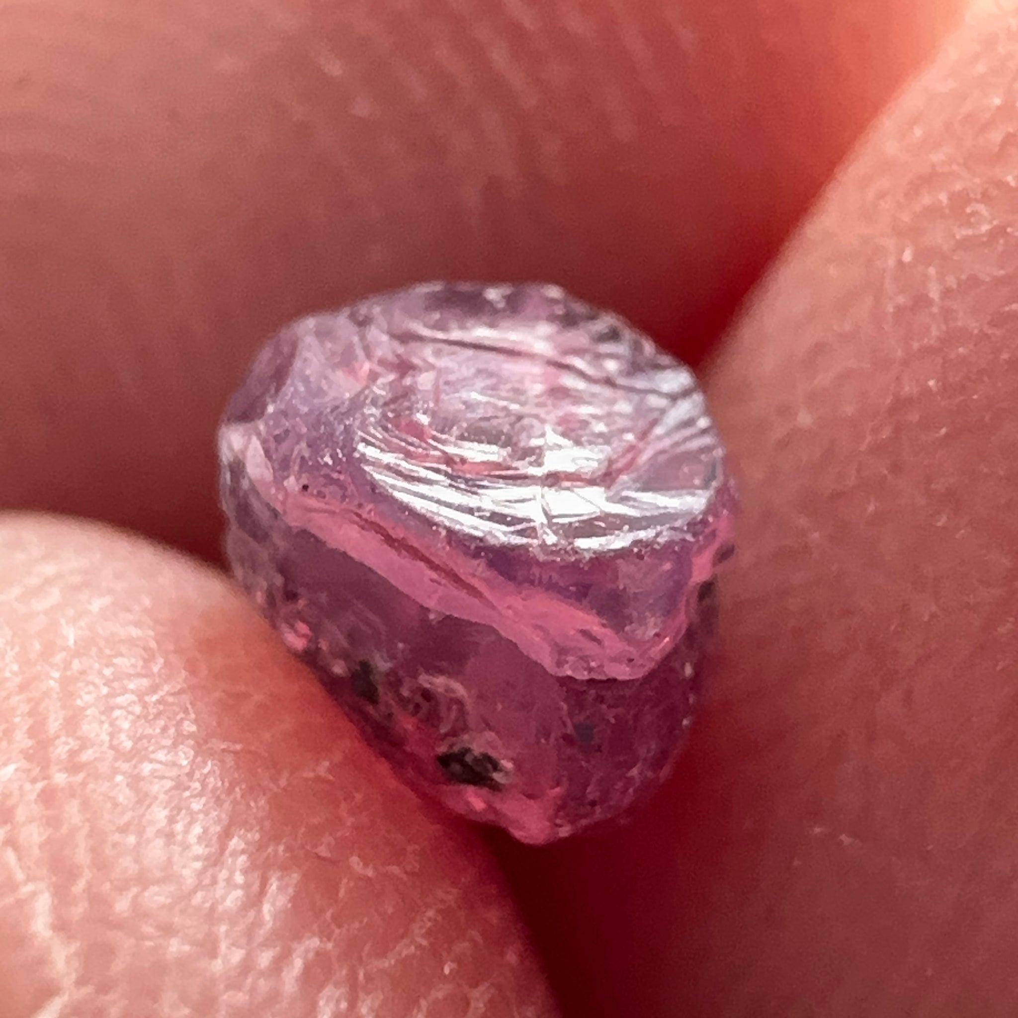 Winza Sapphire, 1.60ct, Tanzania, Untreated Unheated - crack going through not for faceting