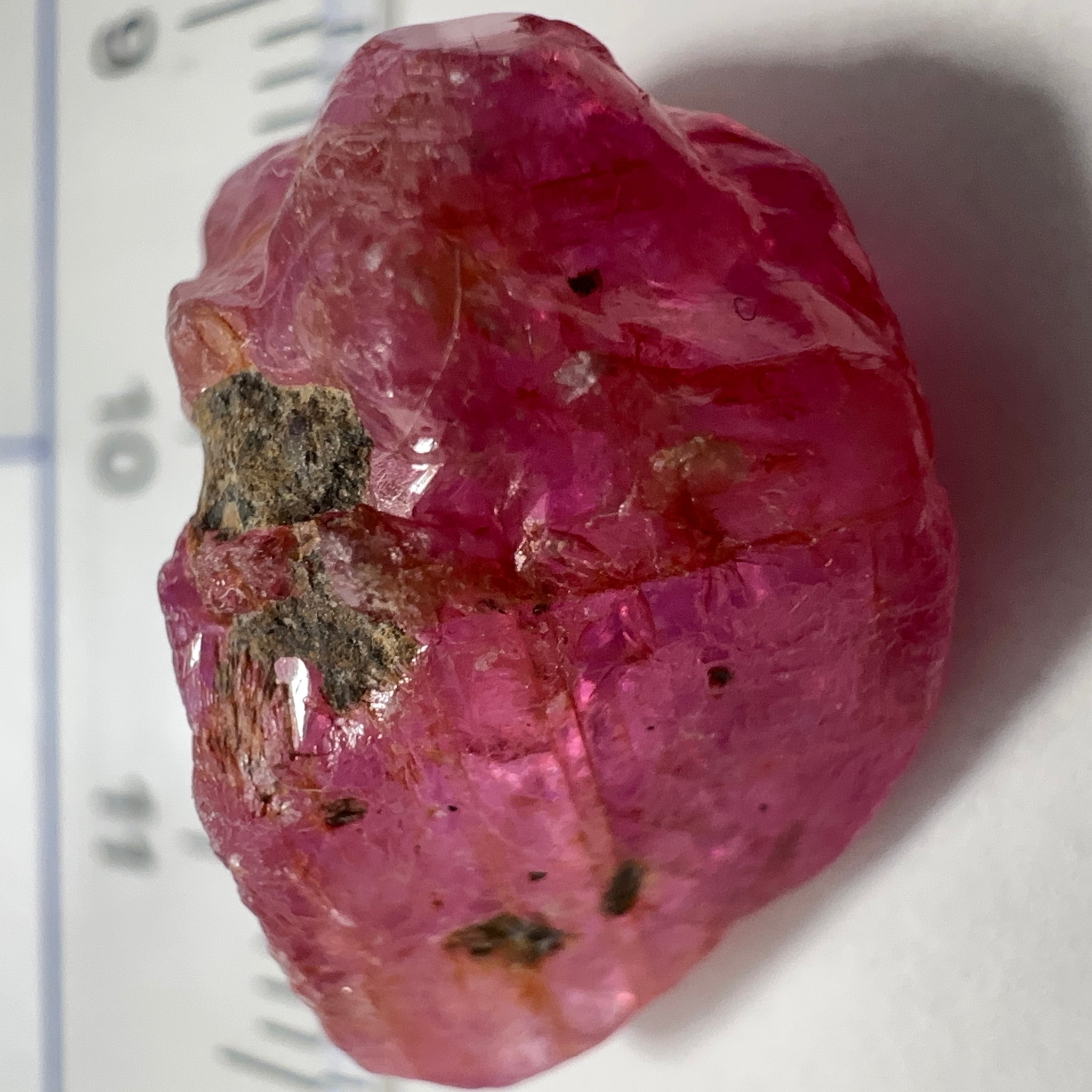 Sapphire Ruby Crystal, 20.23ct, Morogoro, Tanzania, Untreated Unheated. 18 x 12 x 9 mm, specimen/cab or facet it