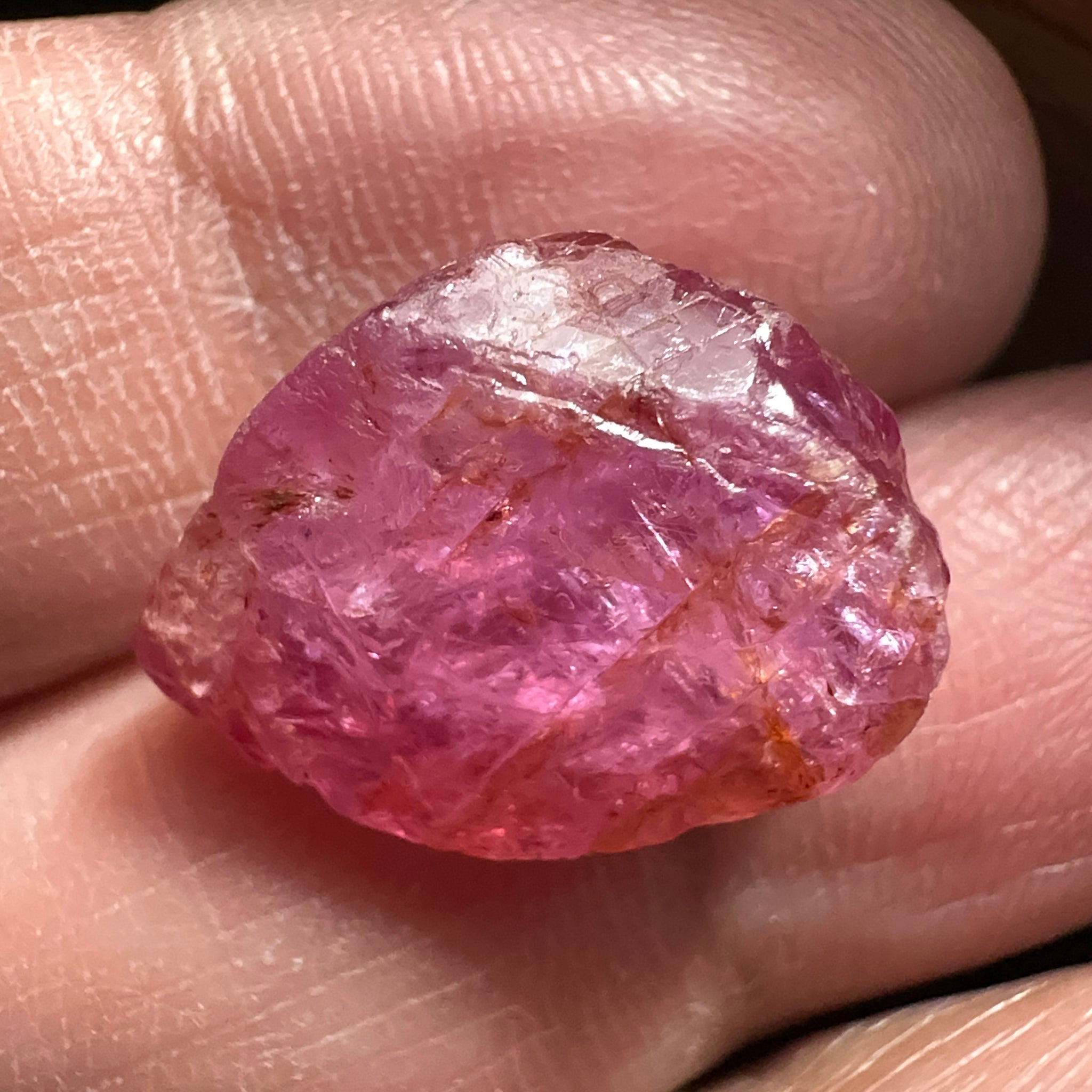 Sapphire Ruby Crystal, 20.23ct, Morogoro, Tanzania, Untreated Unheated. 18 x 12 x 9 mm, specimen/cab or facet it