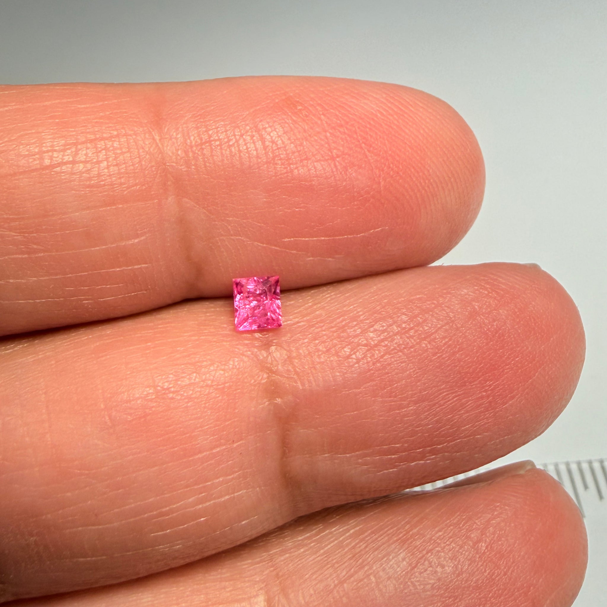 Mahenge Spinel, 0.27ct, Mahenge, Tanzania, Untreated Unheated, moderately included