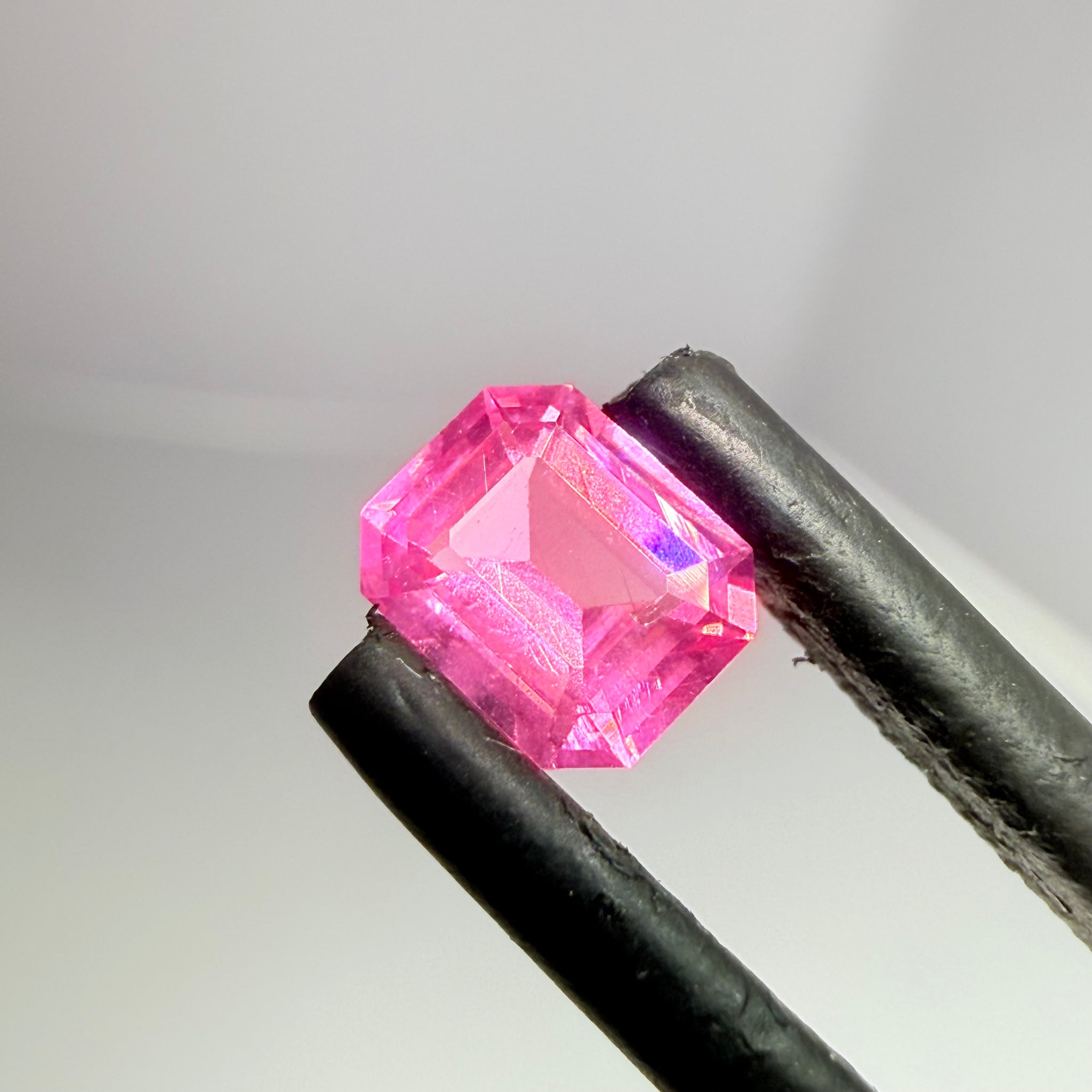 Mahenge Spinel, 0.56ct, Mahenge, Tanzania, Untreated Unheated, tiny chip on the corner of the table, I have circled it in the pics, not easily noticeable in such a small size