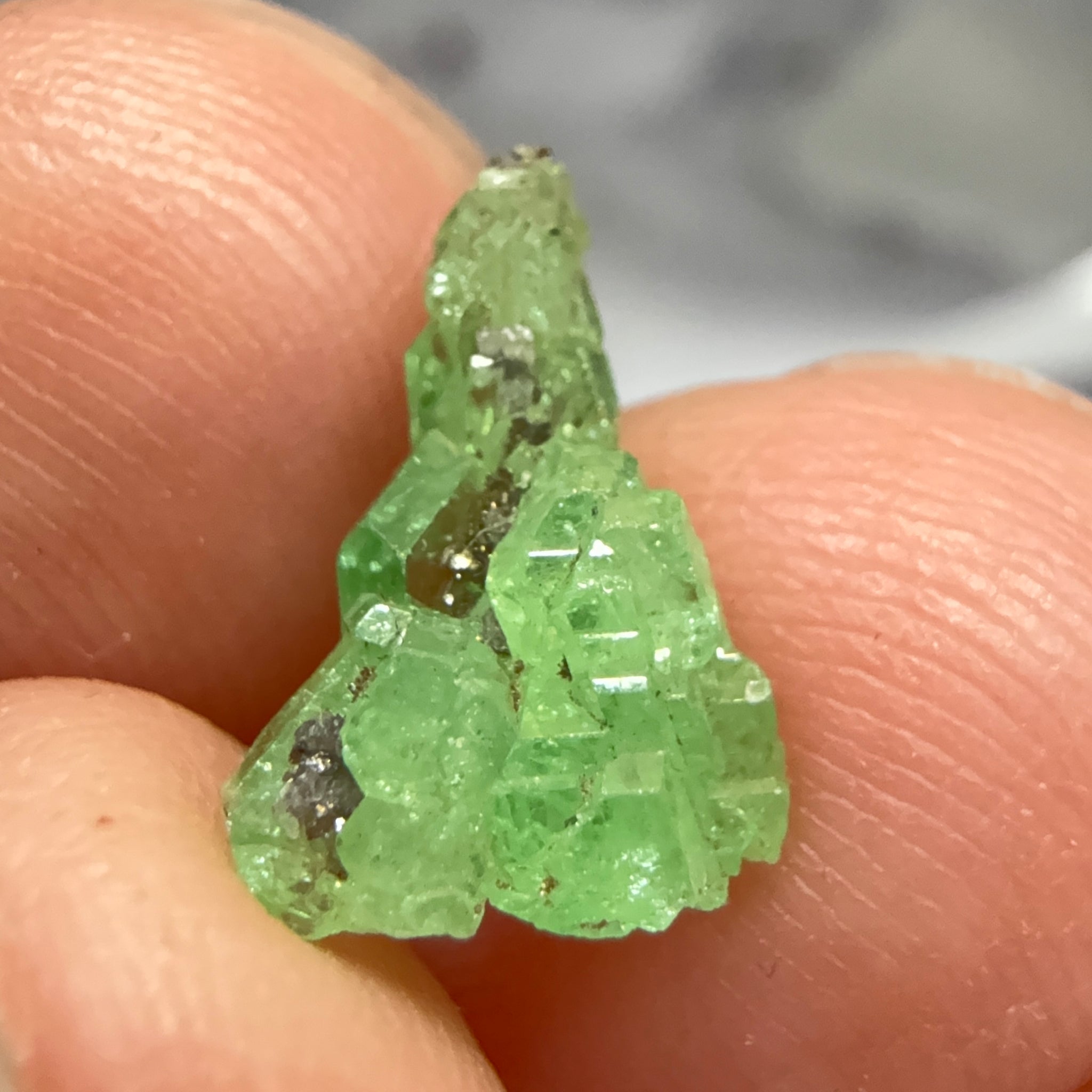 Tsavorite Crystal, 2.81ct, Merelani. Tanzania, Untreated Unheated