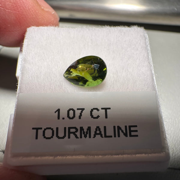 Tanzanian Tourmaline, 1.07ct, Untreated Unheated, native cut, included, chip on table but going cheap