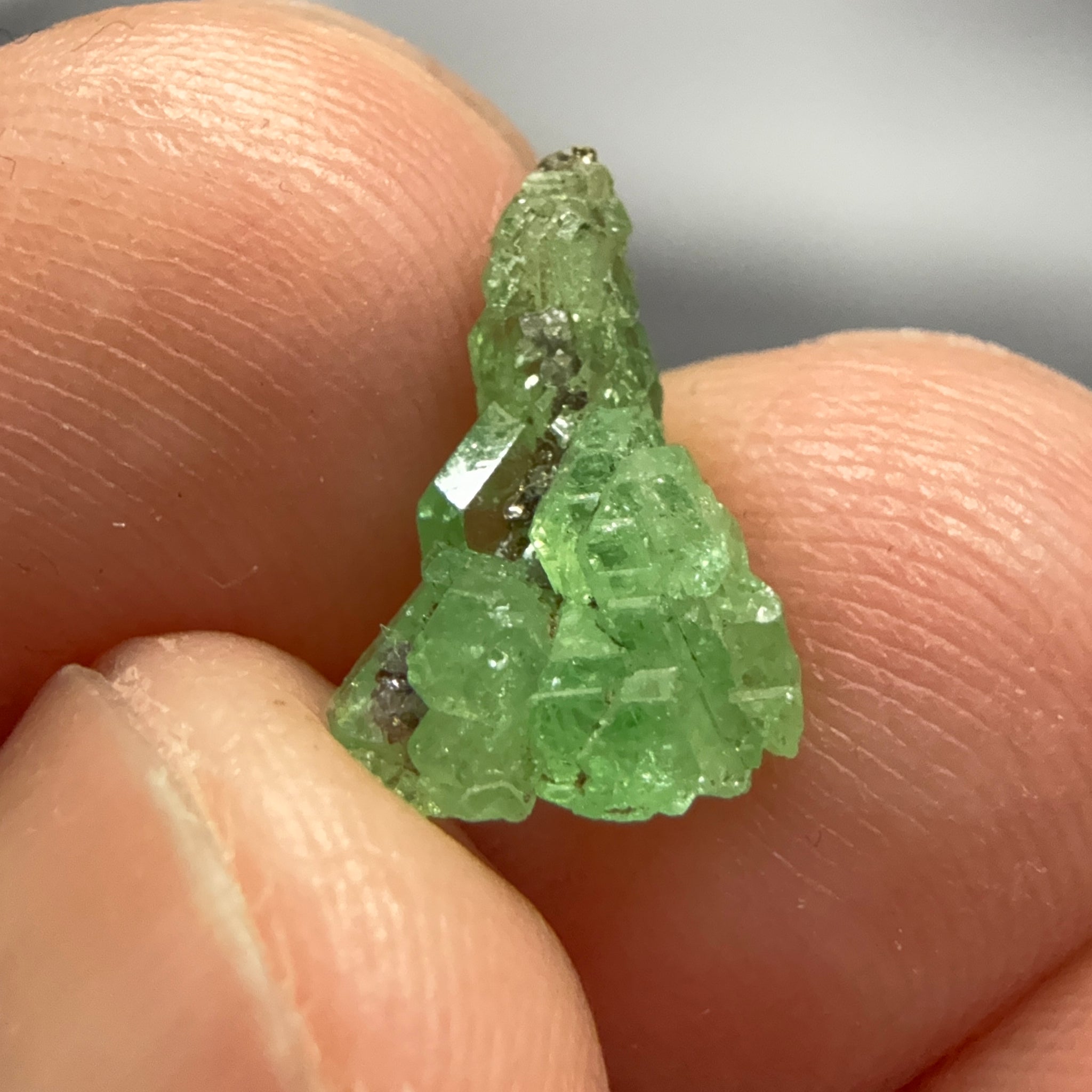 Tsavorite Crystal, 2.81ct, Merelani. Tanzania, Untreated Unheated
